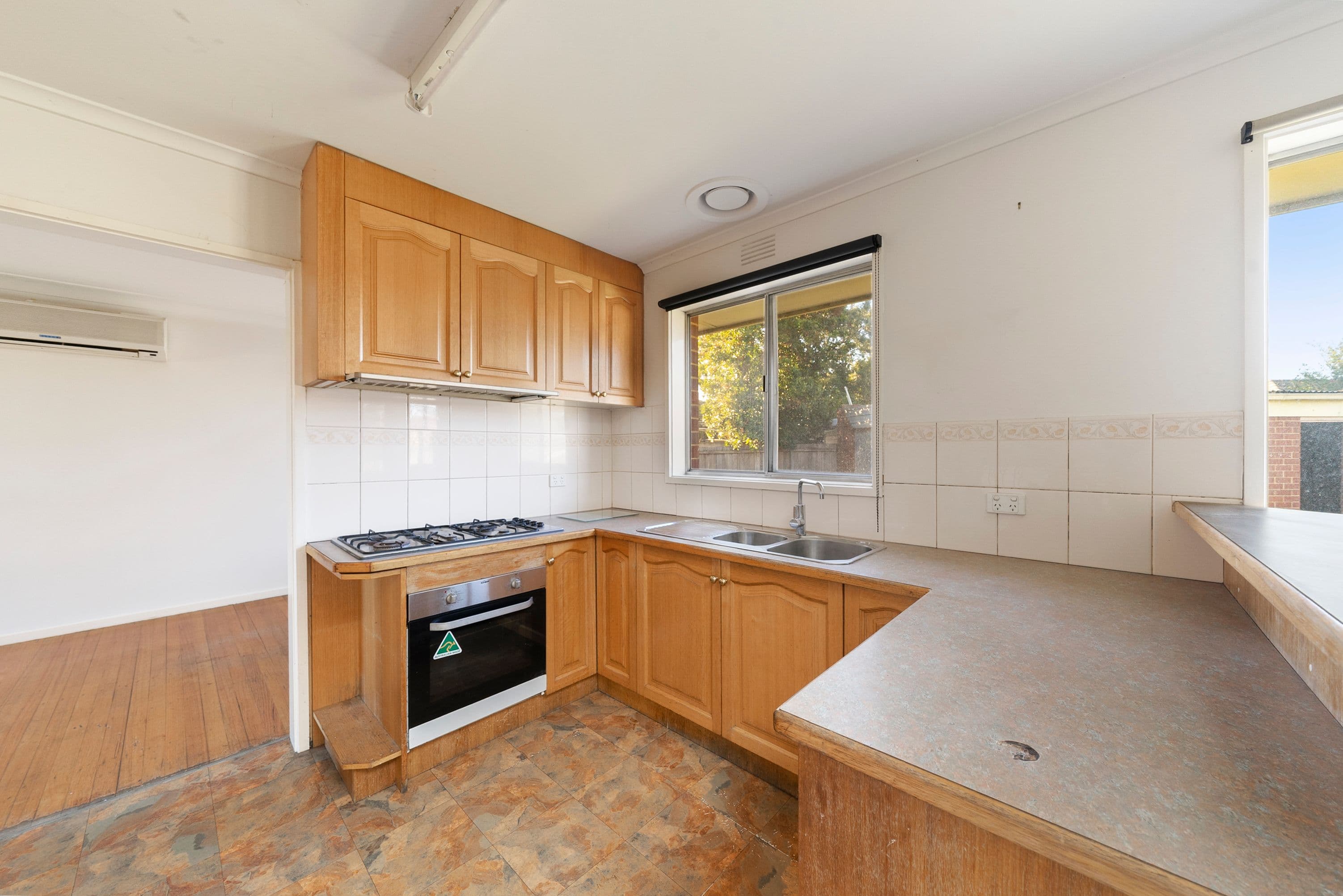 16 Dianne Court, Springvale South VIC 3172, Springvale South - Thumbnail 6