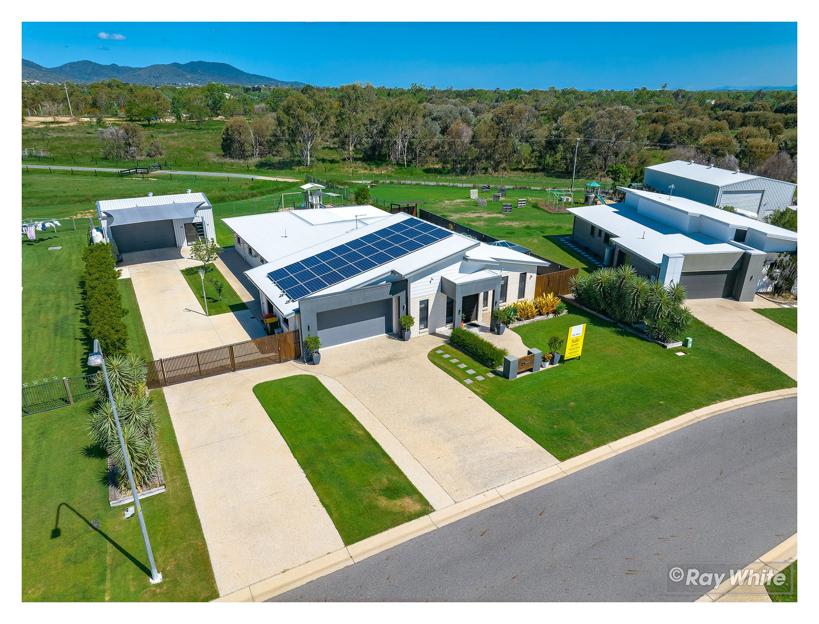 27 Tomtit Avenue, Parkhurst QLD 4702, Parkhurst - Thumbnail 2