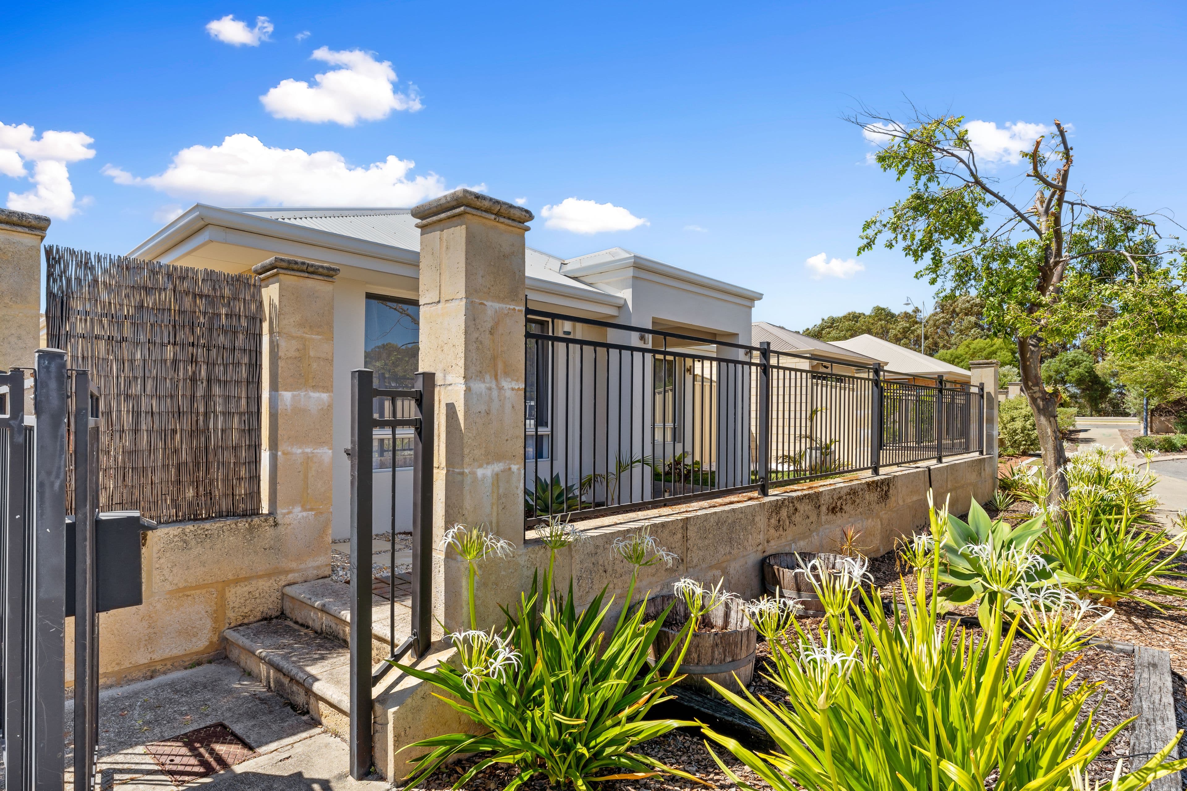 13 Cheney Loop, Secret Harbour WA 6173, Secret Harbour - Thumbnail 2