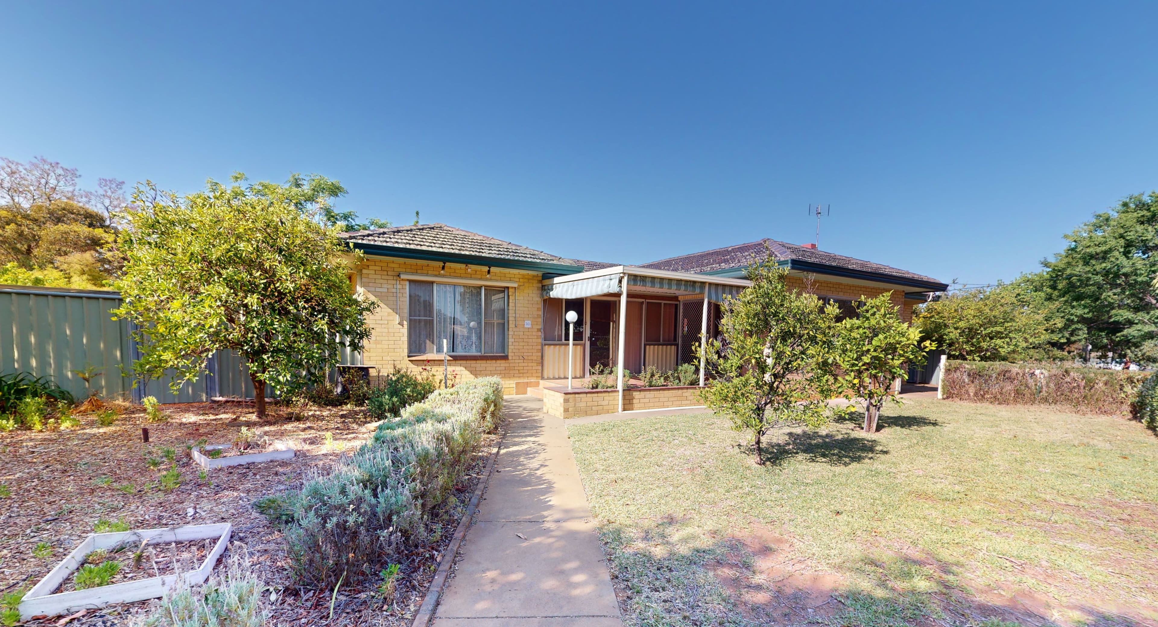 30 Lovett Avenue, Dubbo NSW 2830, Dubbo - Thumbnail 2