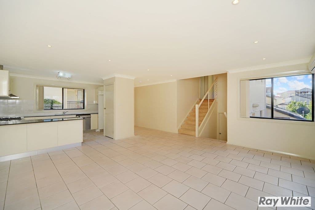 15 Woodlawn Avenue, Mangerton NSW 2500, Mangerton - Thumbnail 5