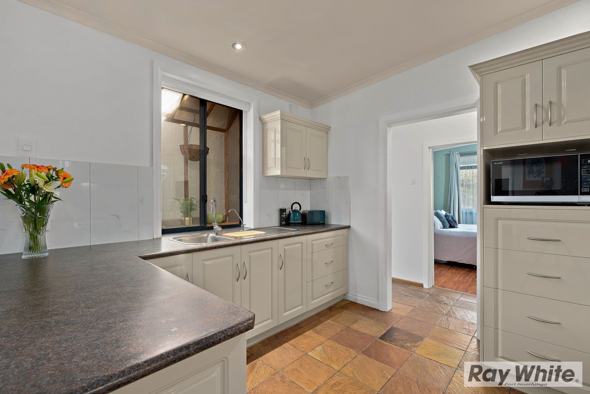 8 Maturin Avenue, Christies Beach SA 5165, Christies Beach - Thumbnail 8