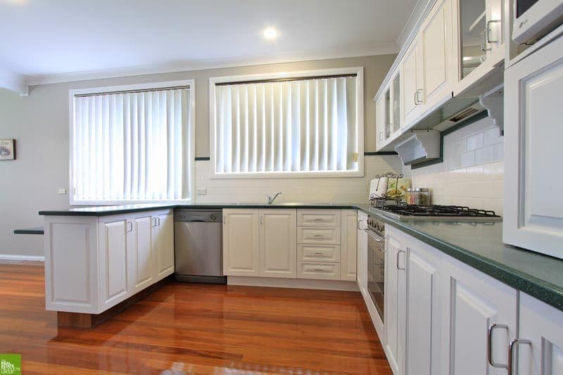 6 Phillip Crescent, BARRACK HEIGHTS NSW 2528, Barrack Heights - Thumbnail 6