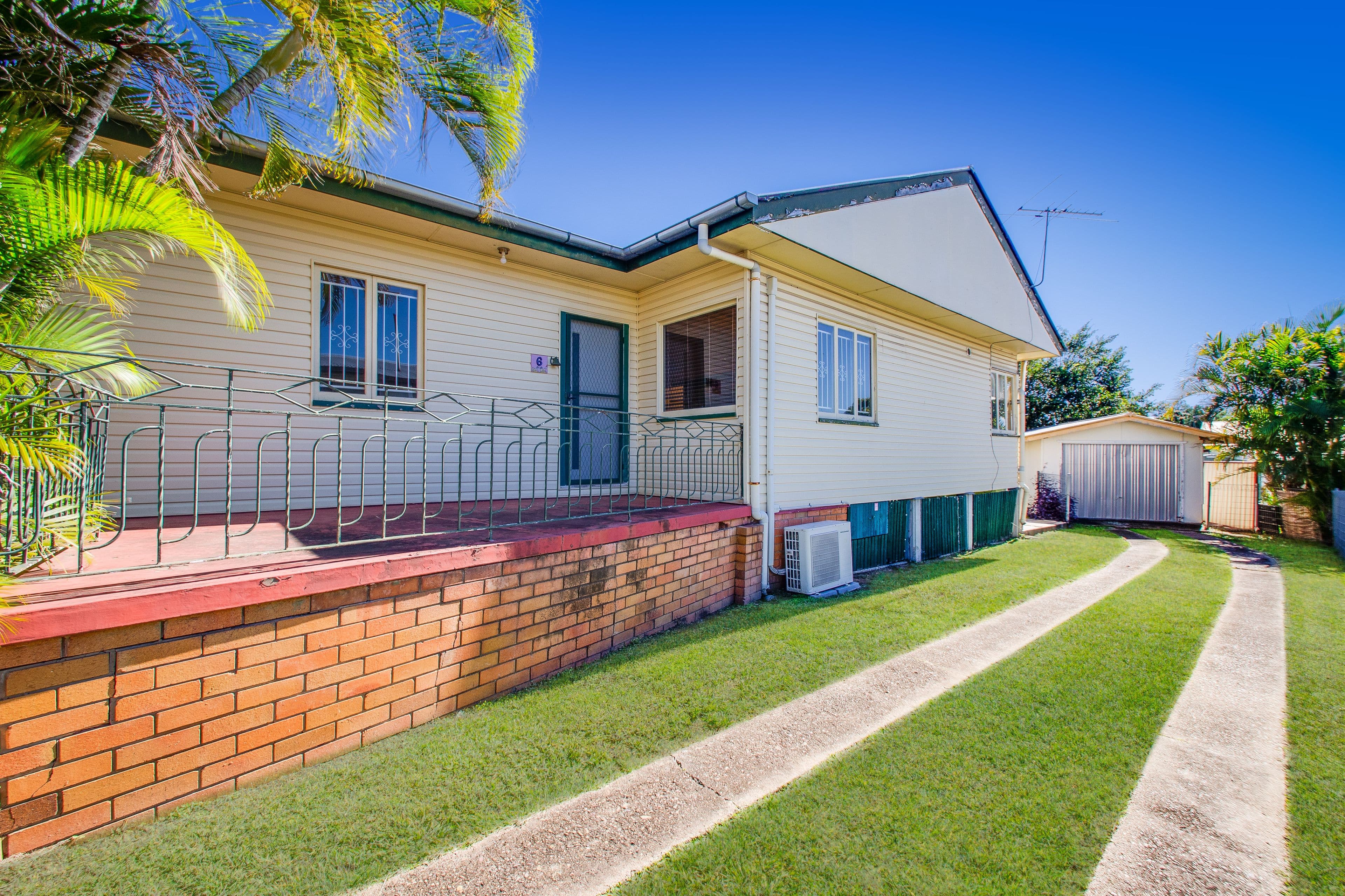 6 Gledson Street, North Booval QLD 4304, North Booval - Thumbnail 4