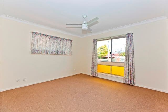 16 Gallang Street, ROCHEDALE SOUTH QLD 4123, Rochedale South - Thumbnail 6
