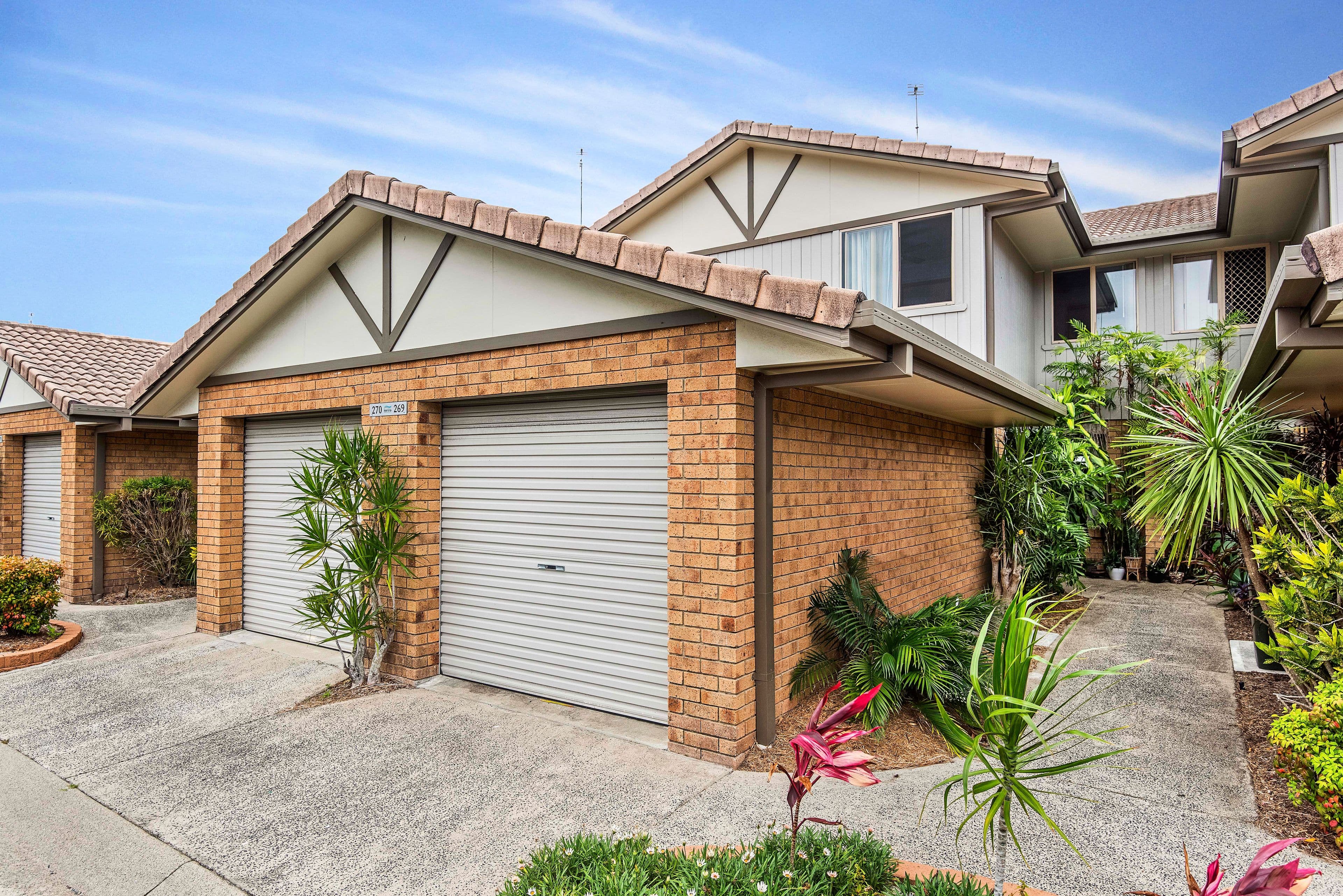 20 Binya Avenue, Tweed Heads - Image 1