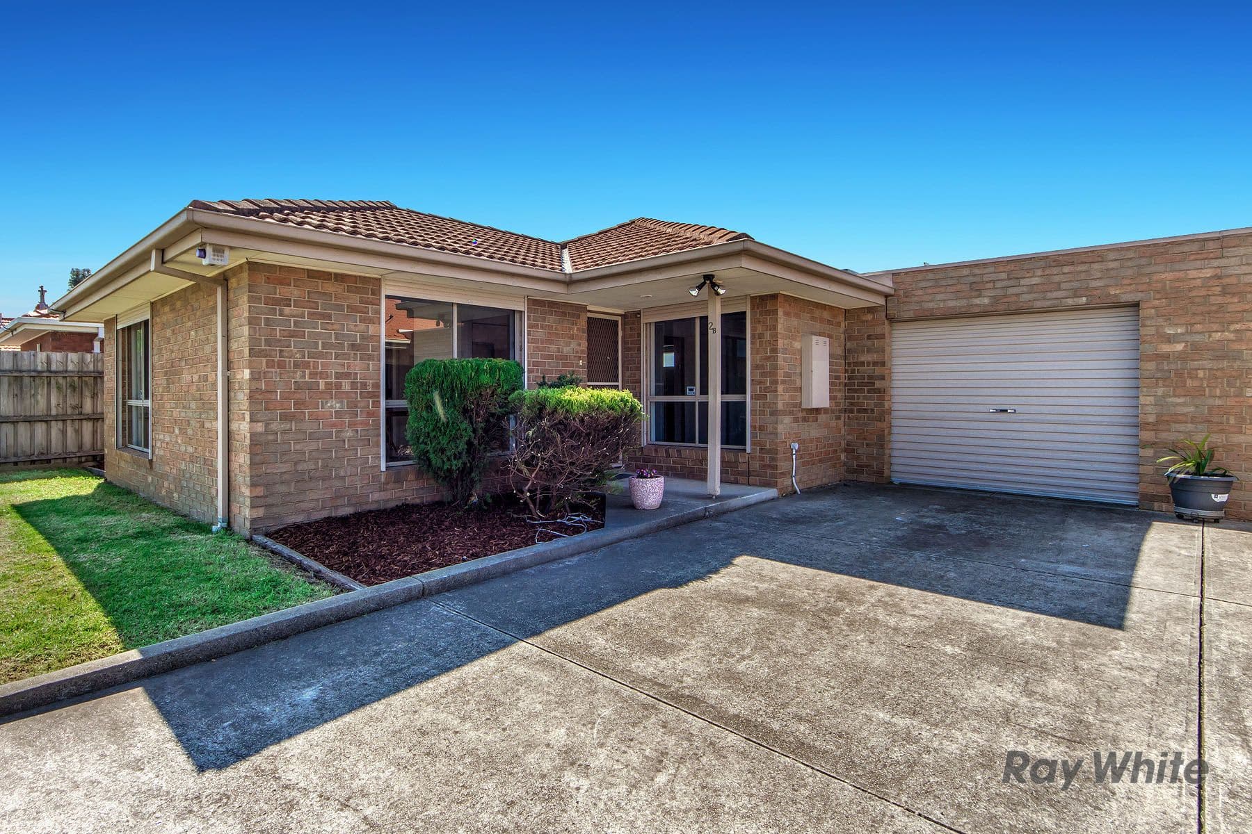 2B Leslie Street, St Albans VIC 3021, St Albans - Image 1