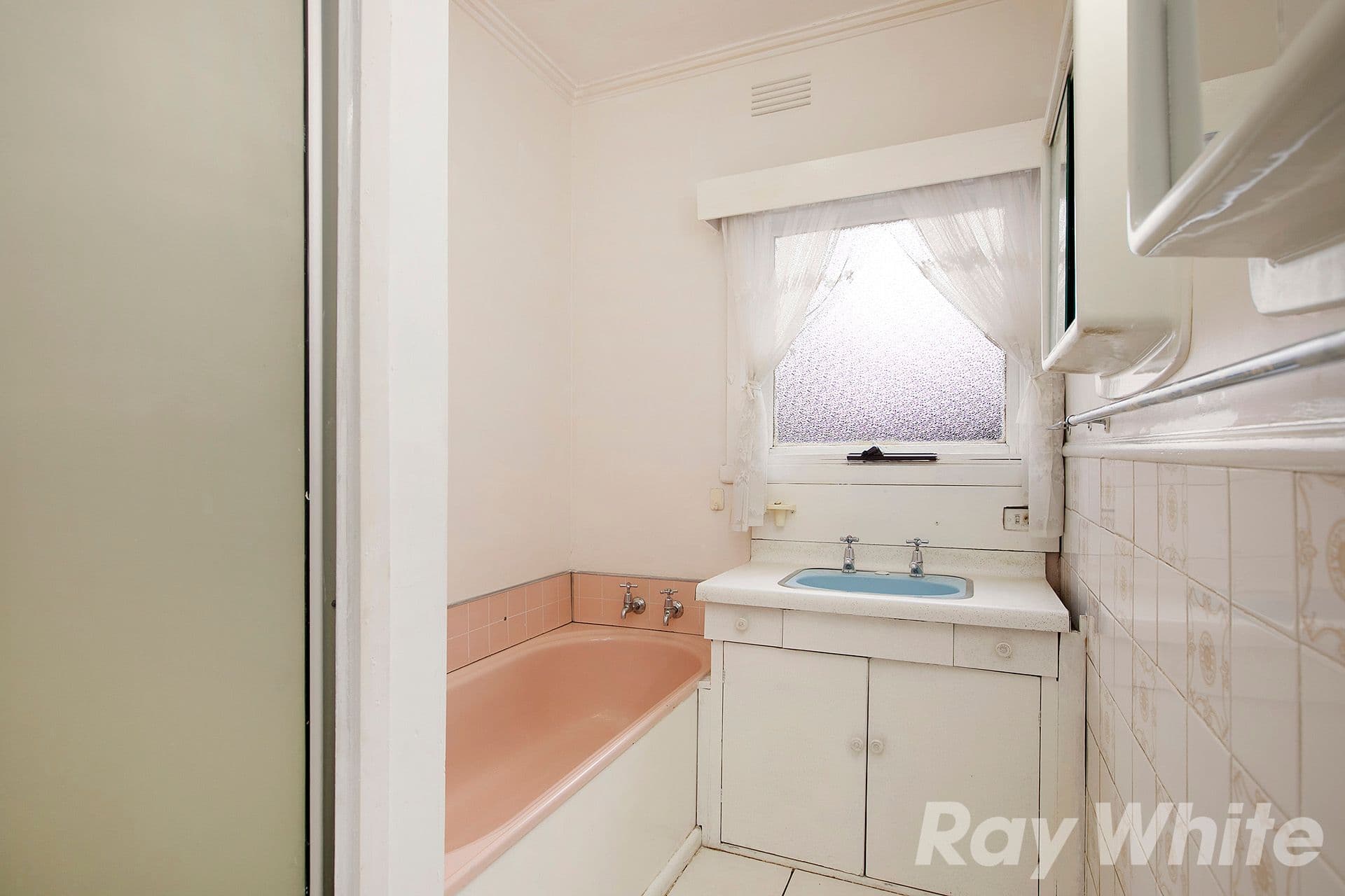 253 Cureton Avenue, Mildura, 000 Under Contract - Thumbnail 5