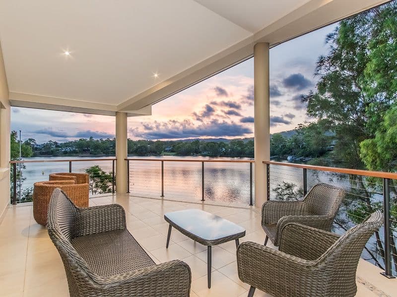 23 Brittany Drive, Oxenford QLD 4210, Oxenford - Thumbnail 4
