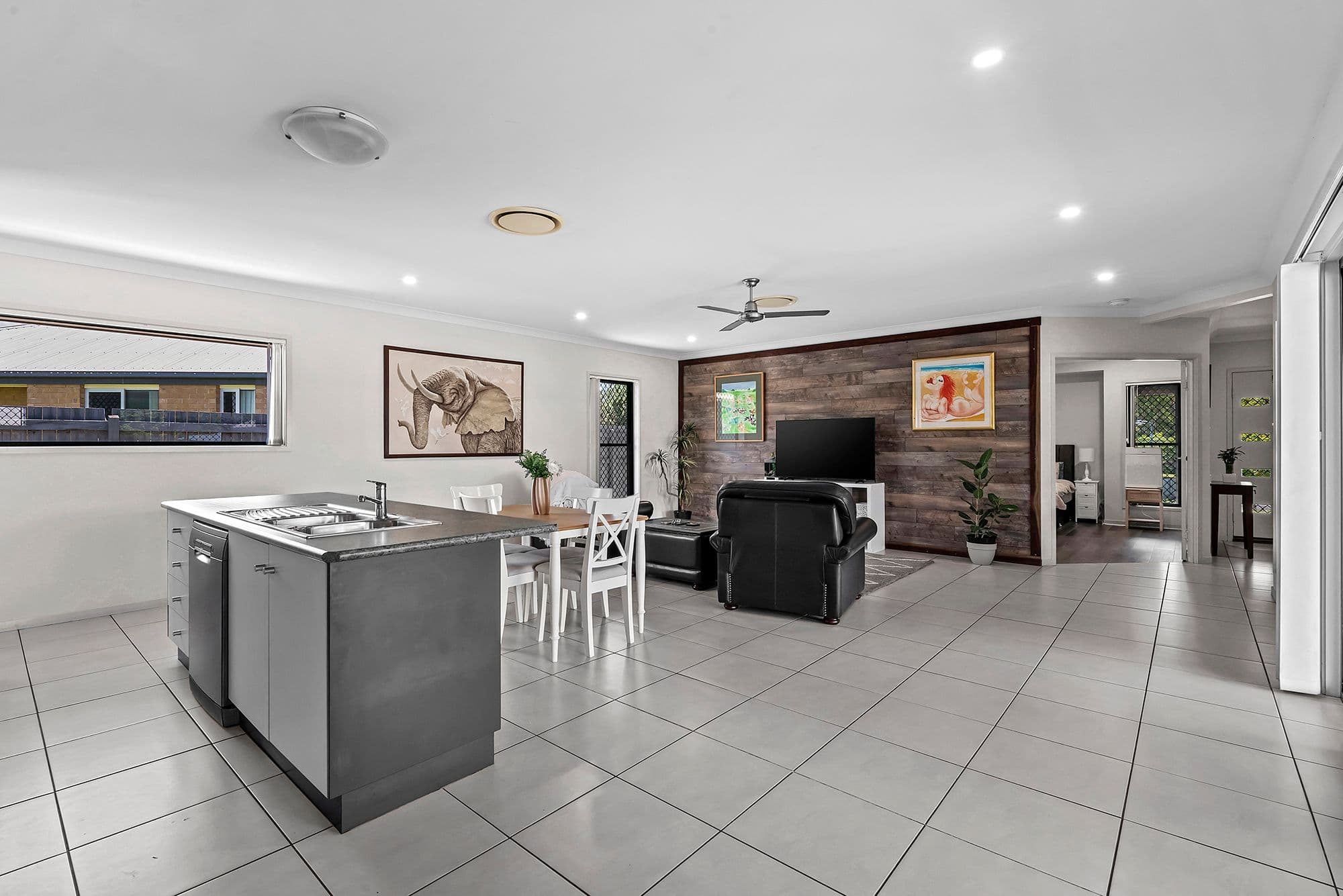 7 Silverbirch Court, Upper Caboolture QLD 4510, Upper Caboolture - Thumbnail 3