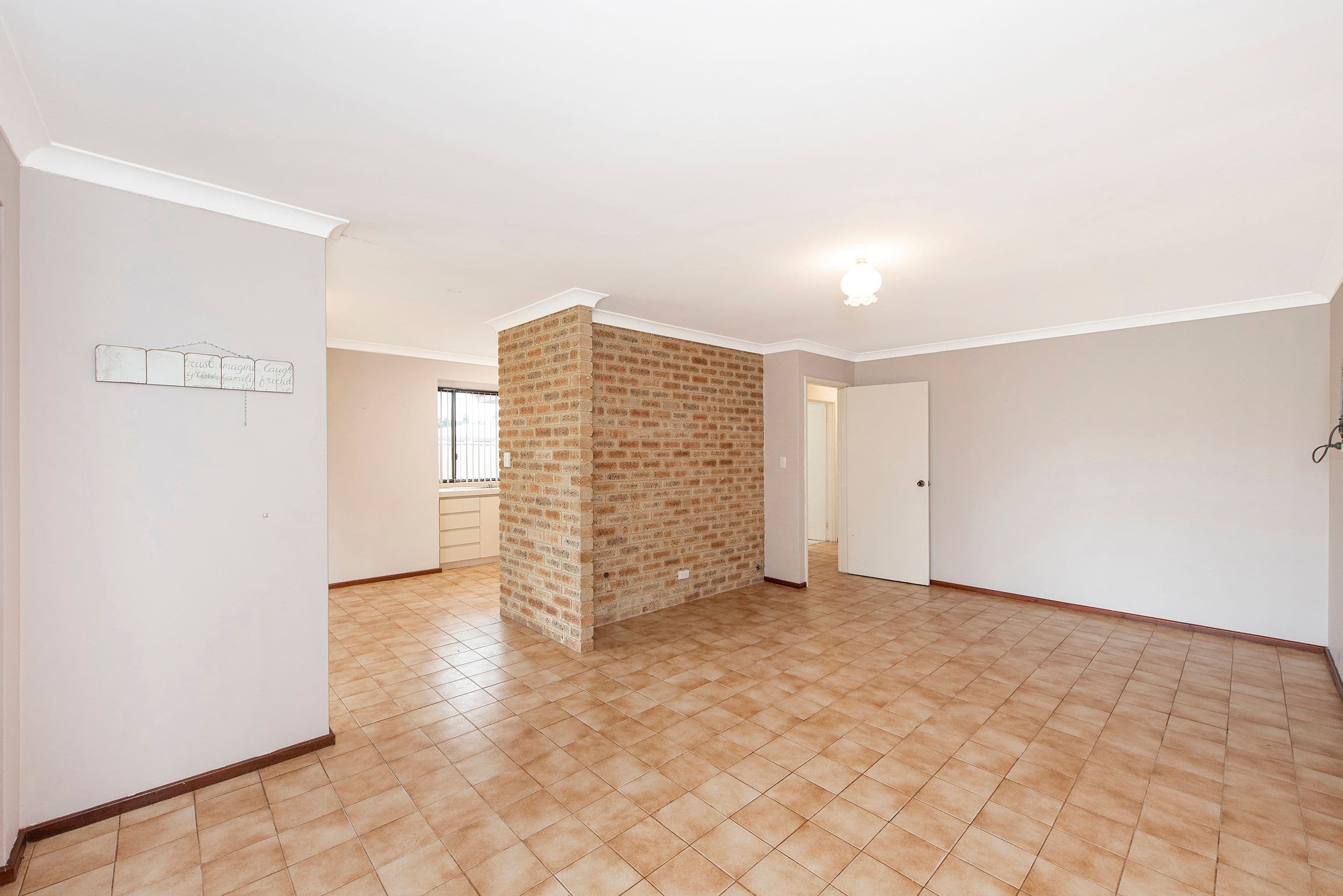 1 Cadbury Street, Warnbro WA 6169, Warnbro - Image 1