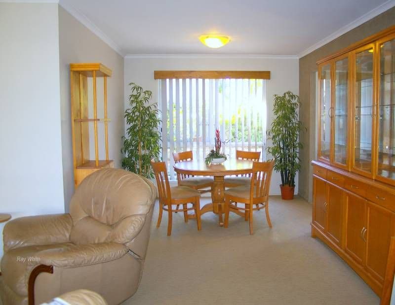 8 Barbara Court, DECEPTION BAY QLD 4508, Deception Bay - Thumbnail 3
