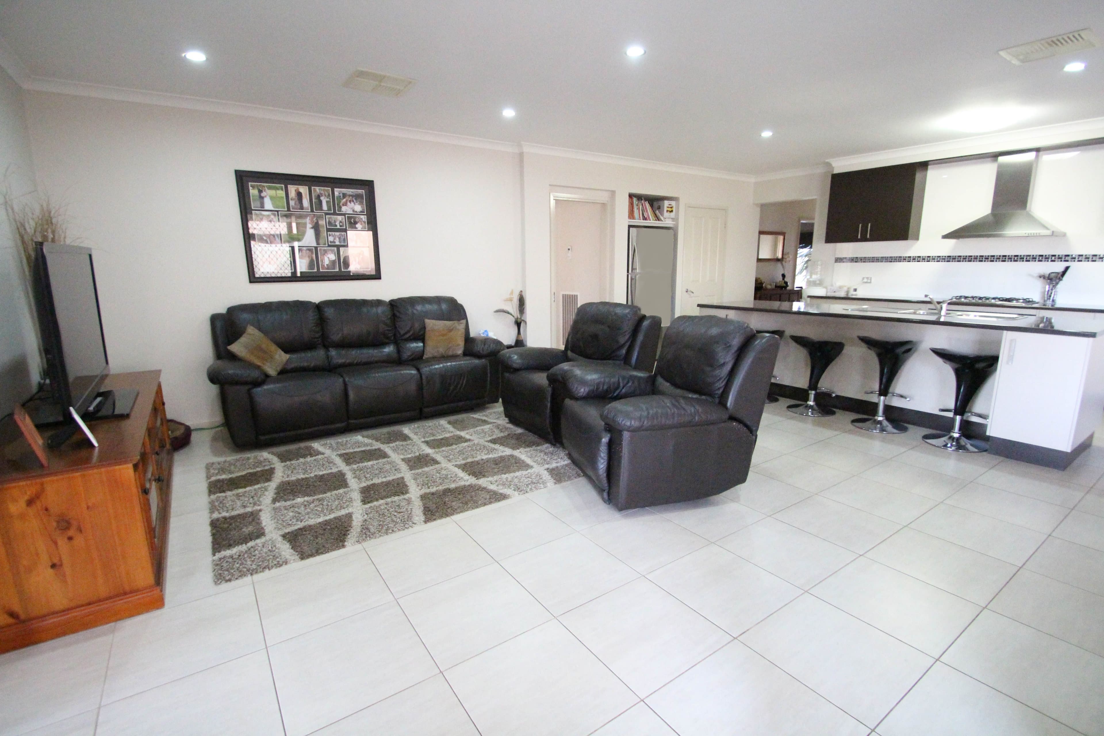 27 Scenic Drive, Cobram VIC 3644, Cobram - Thumbnail 3