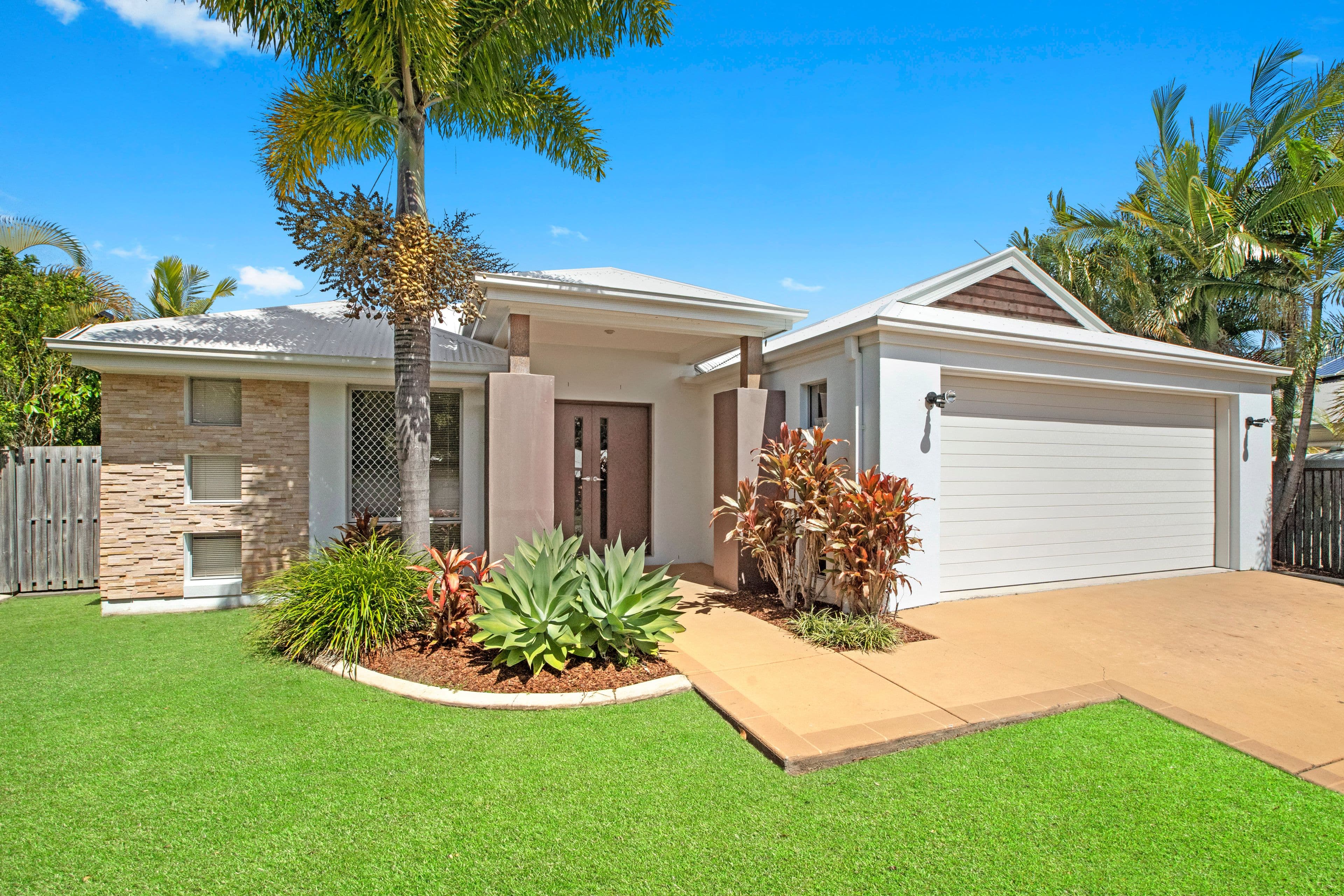 5 Parkwood Place, Peregian Springs QLD 4573, Peregian Springs - Image 1