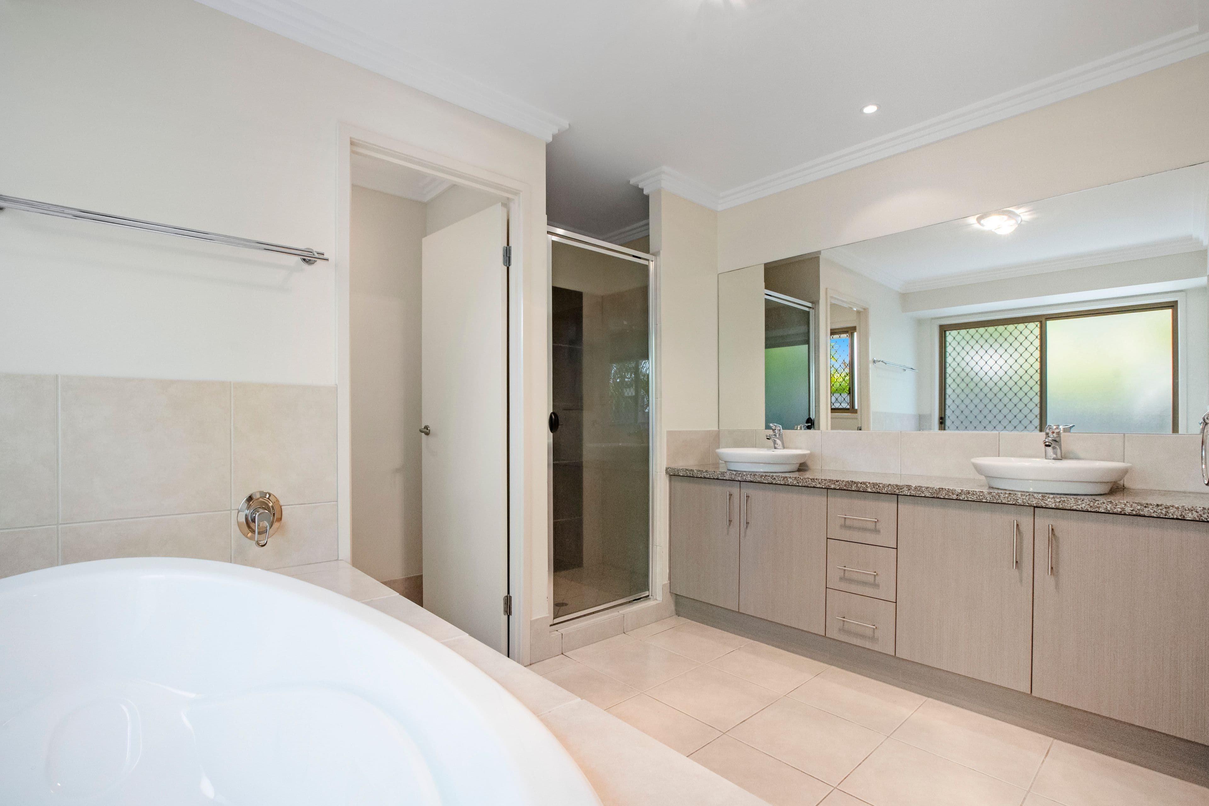 5 Parkwood Place, Peregian Springs QLD 4573, Peregian Springs - Thumbnail 6