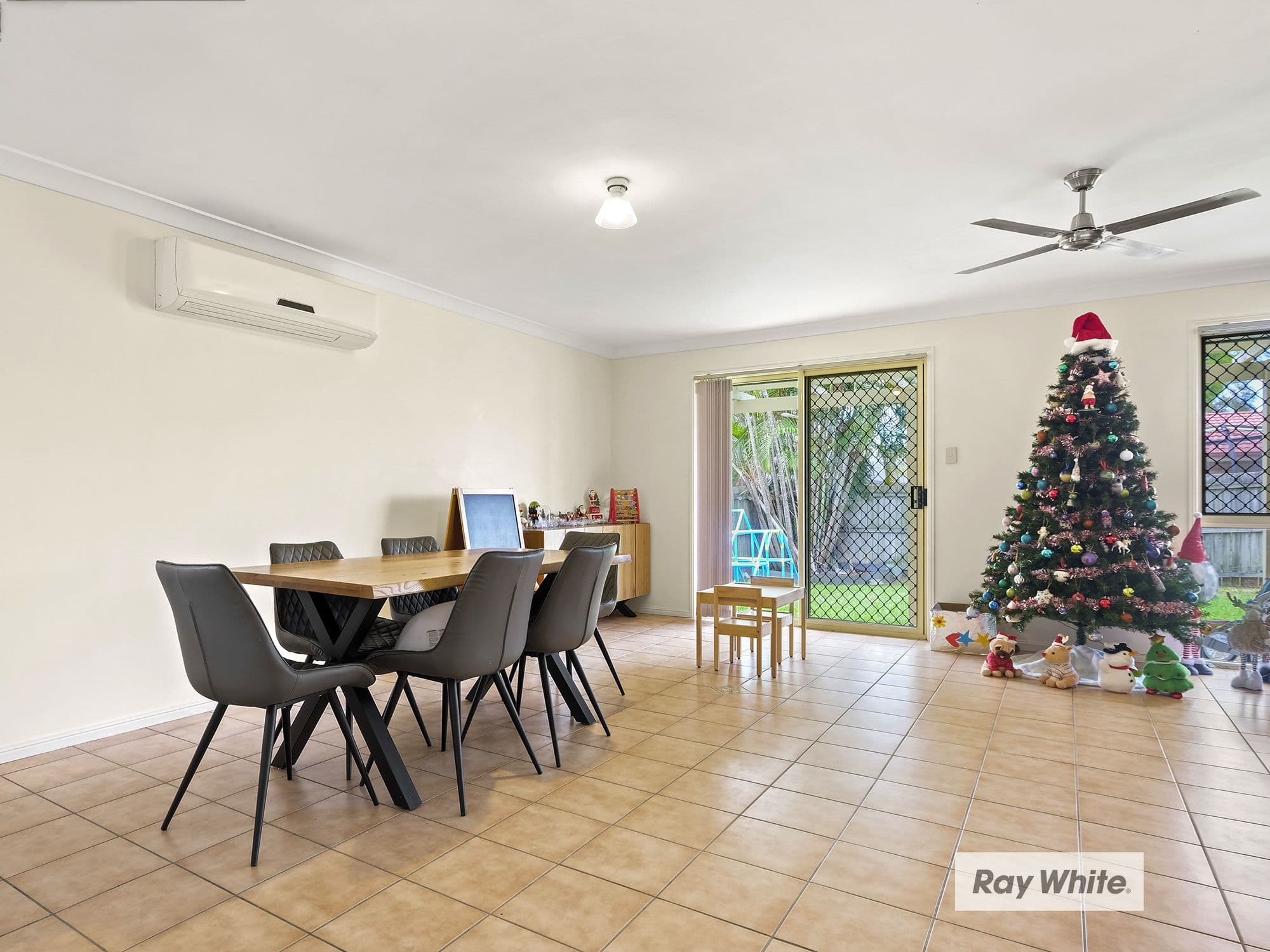 56 Pacific Parade, Forest Lake QLD 4078, Forest Lake - Thumbnail 7