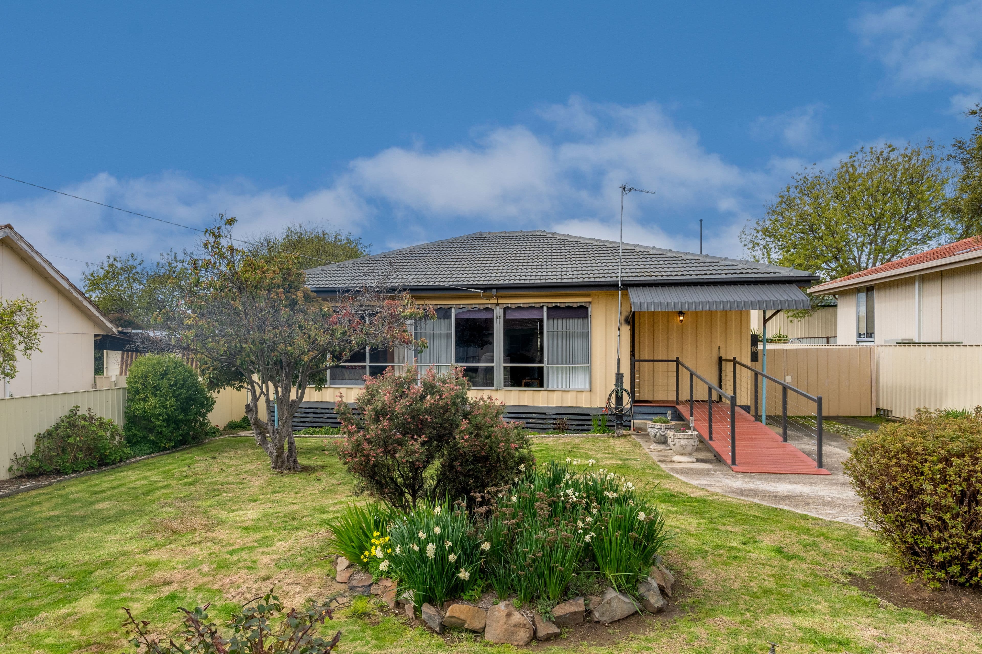 16 Howe Street, Seymour VIC 3660, Seymour - Image 1