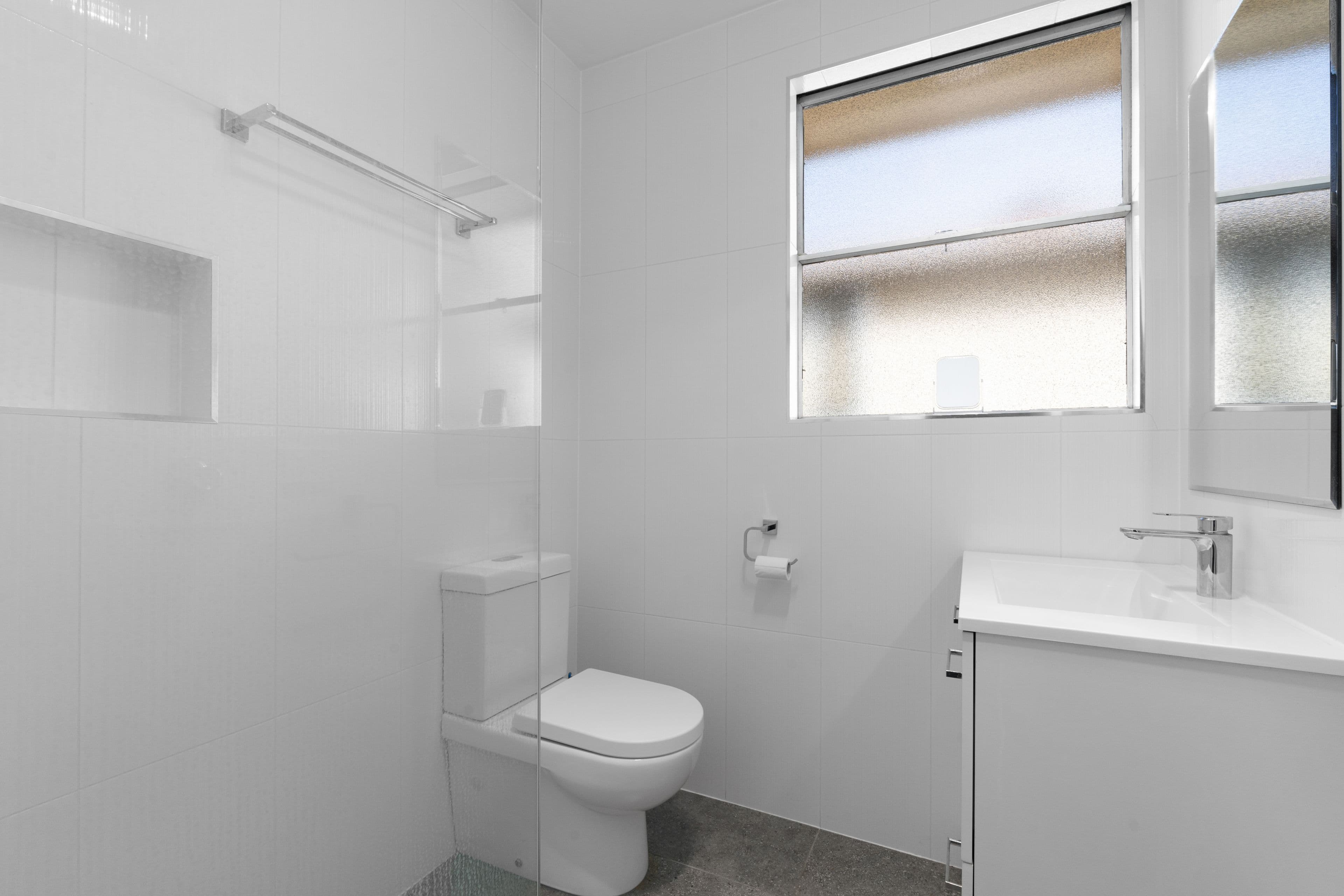 16 Howe Street, Seymour VIC 3660, Seymour - Thumbnail 5