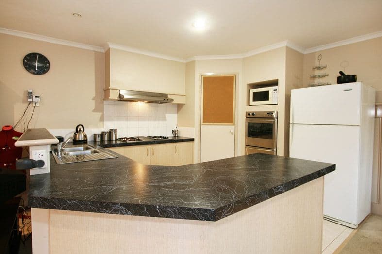 11 Glenloth Avenue, LILYDALE VIC 3140, Lilydale - Thumbnail 2