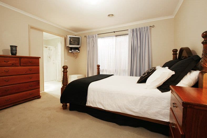 11 Glenloth Avenue, LILYDALE VIC 3140, Lilydale - Thumbnail 6