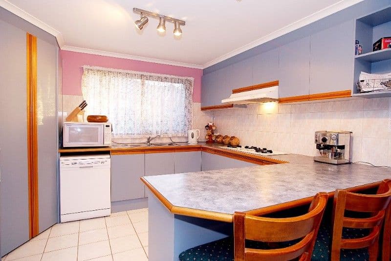 6 Lancom Rise, ROWVILLE VIC 3178, Rowville - Thumbnail 2