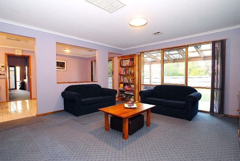 6 Lancom Rise, ROWVILLE VIC 3178, Rowville - Thumbnail 3