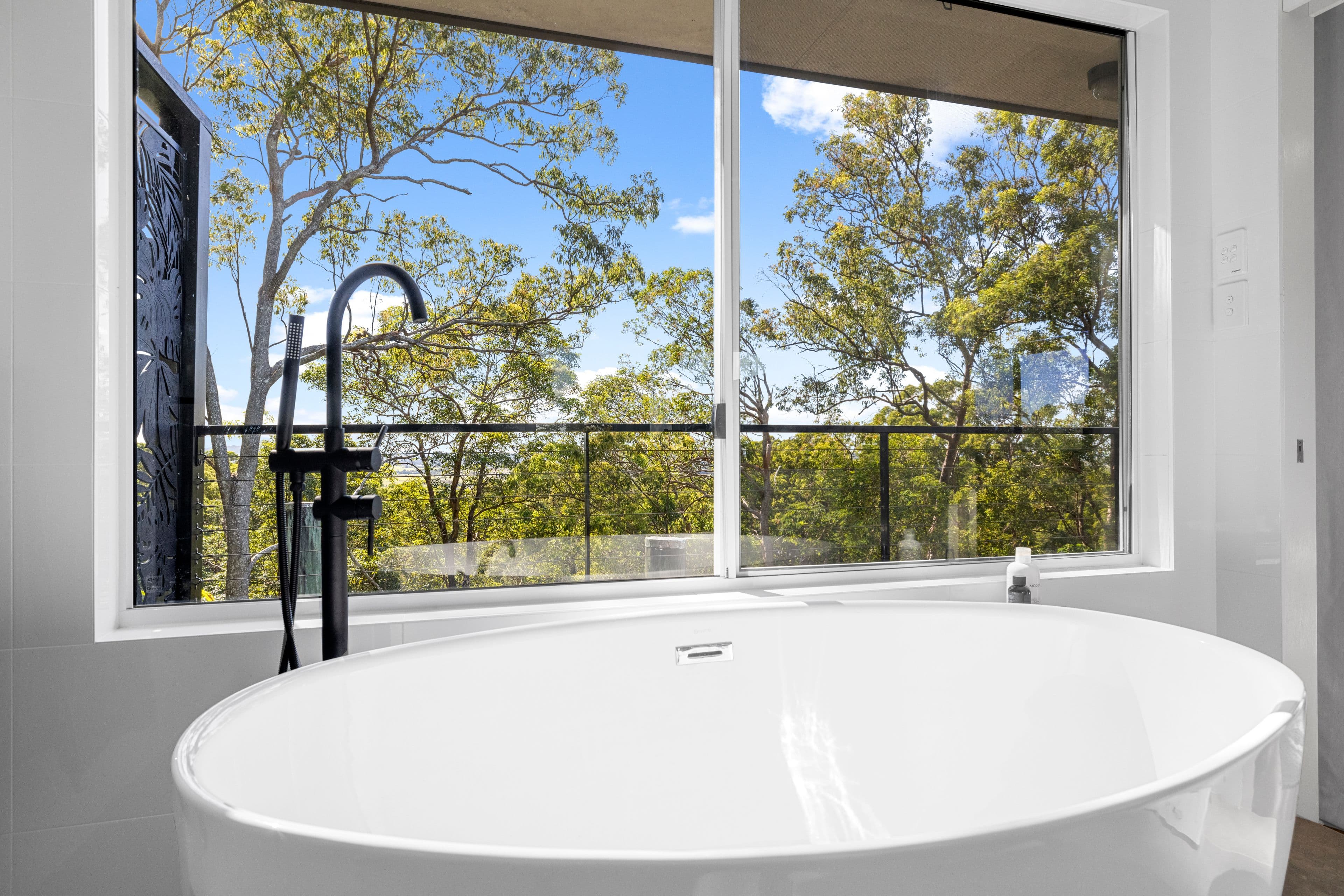22 Whitecross Road, Bli Bli QLD 4560, Bli Bli - Thumbnail 2