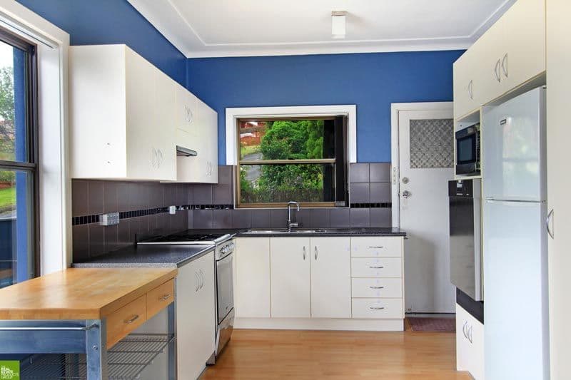 66 Blackman Parade, UNANDERRA NSW 2526, Unanderra - Image 1