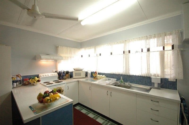 50 Hampton Street, HARRISTOWN QLD 4350, Harristown - Thumbnail 4