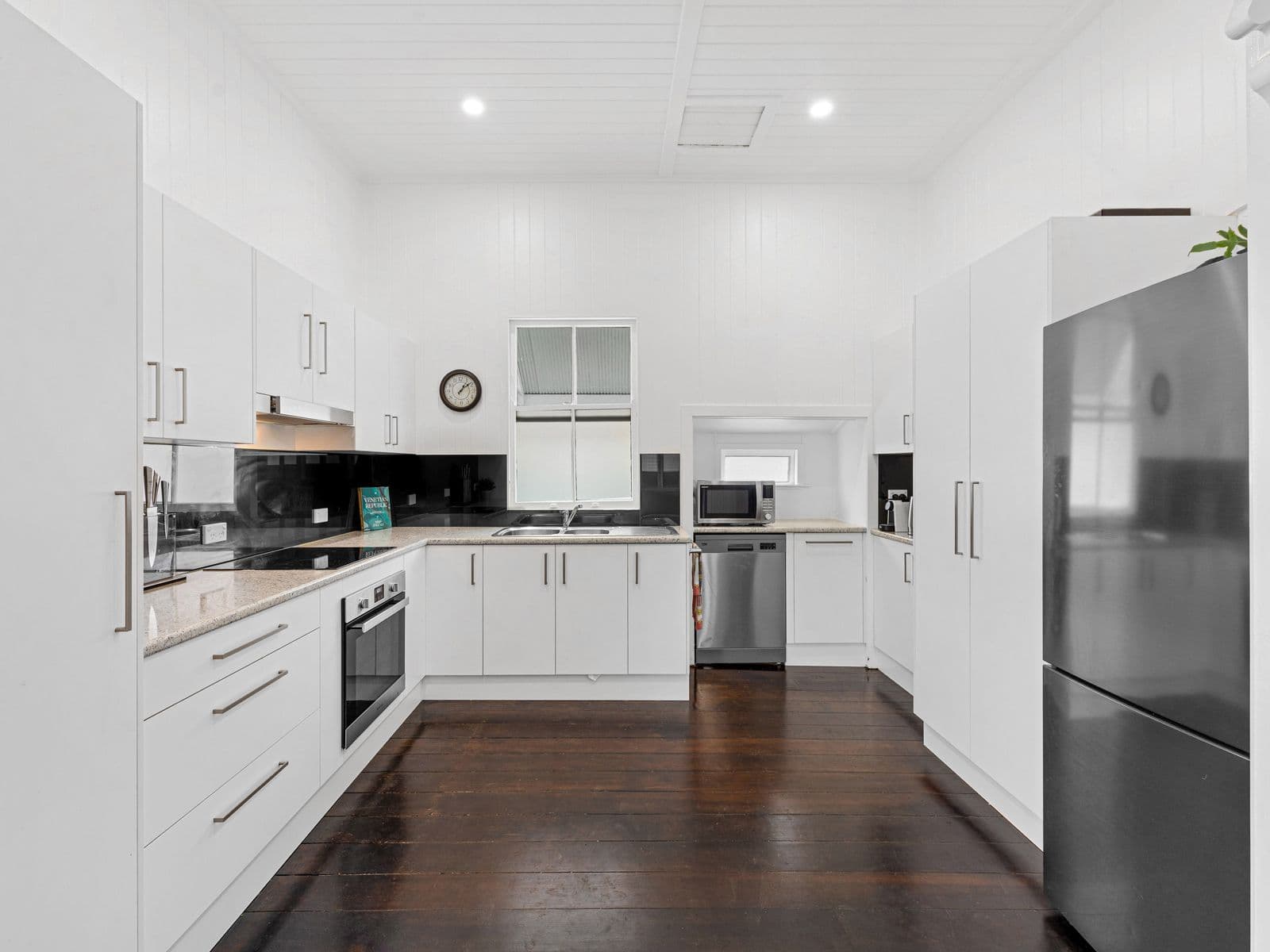 14 Bunya Street, Greenslopes QLD 4120, Greenslopes - Thumbnail 7