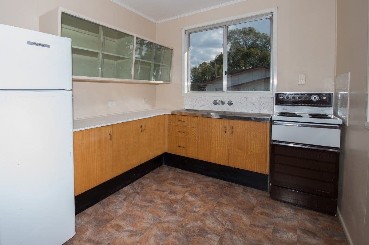 30 Wilma Street, CENTENARY HEIGHTS QLD 4350, Centenary Heights - Thumbnail 3