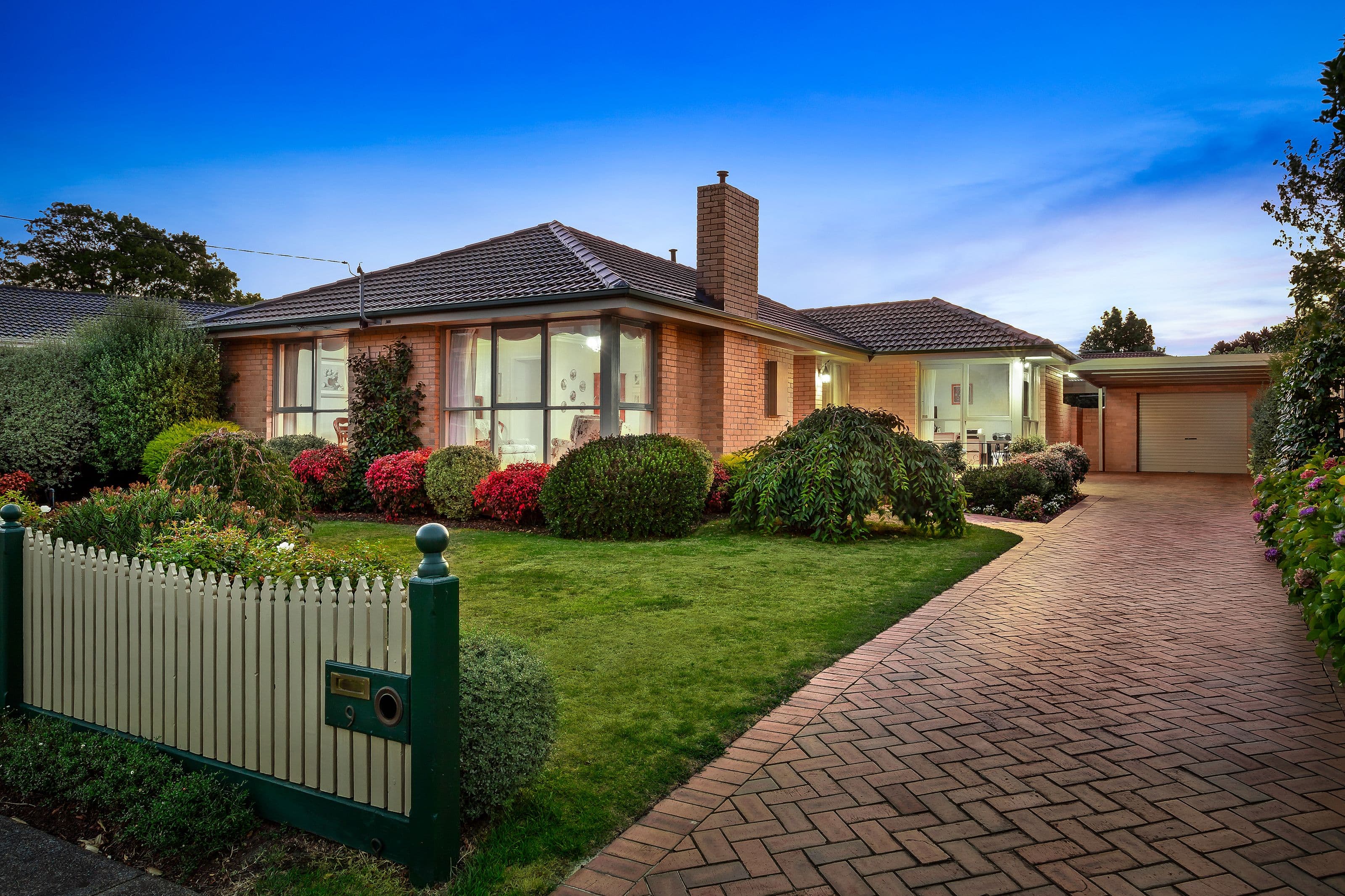 9 Francis Street, Mount Waverley VIC 3149, Mount Waverley - Image 1