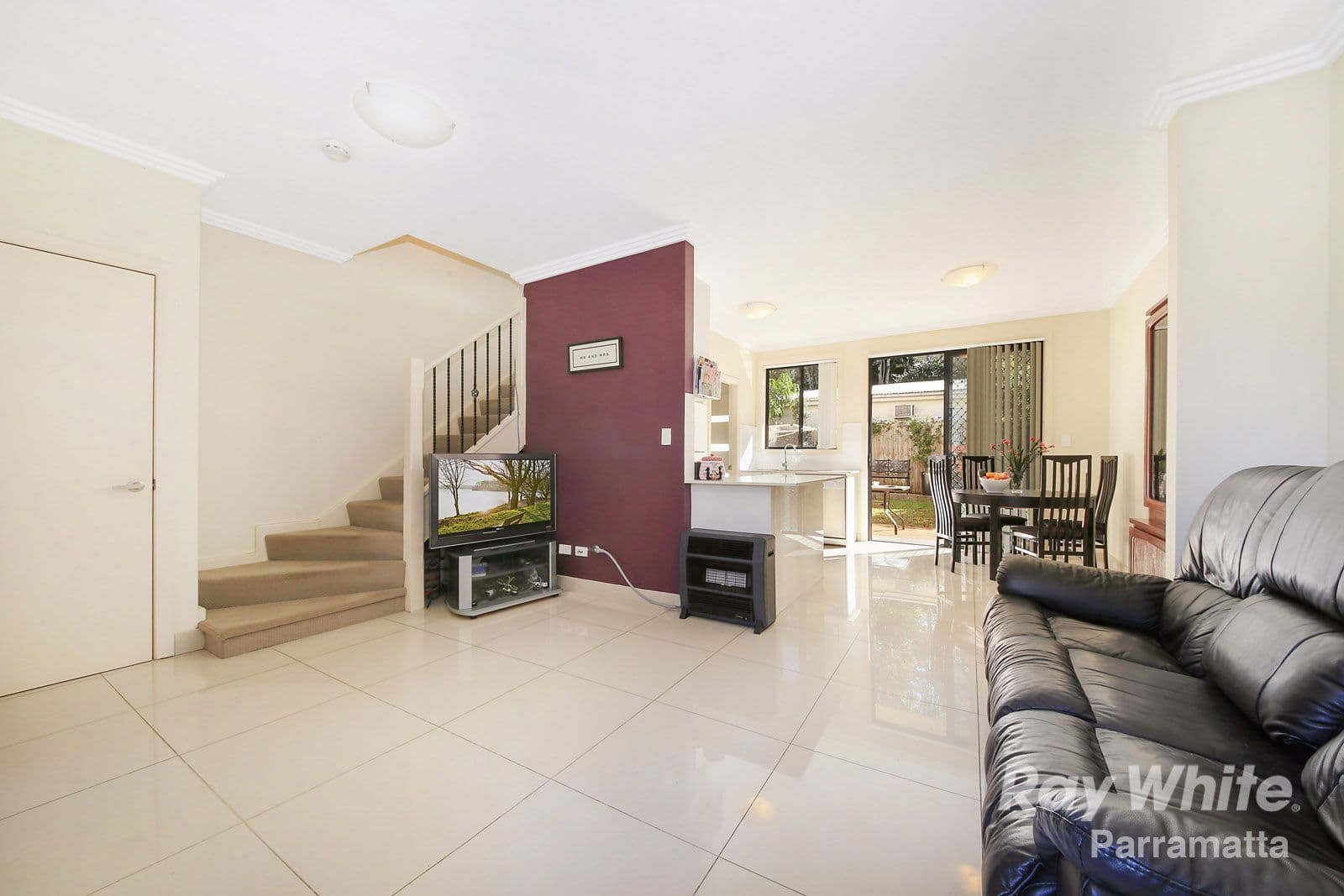 8 Mahony Road, Constitution Hill NSW 2145, Constitution Hill - Thumbnail 2