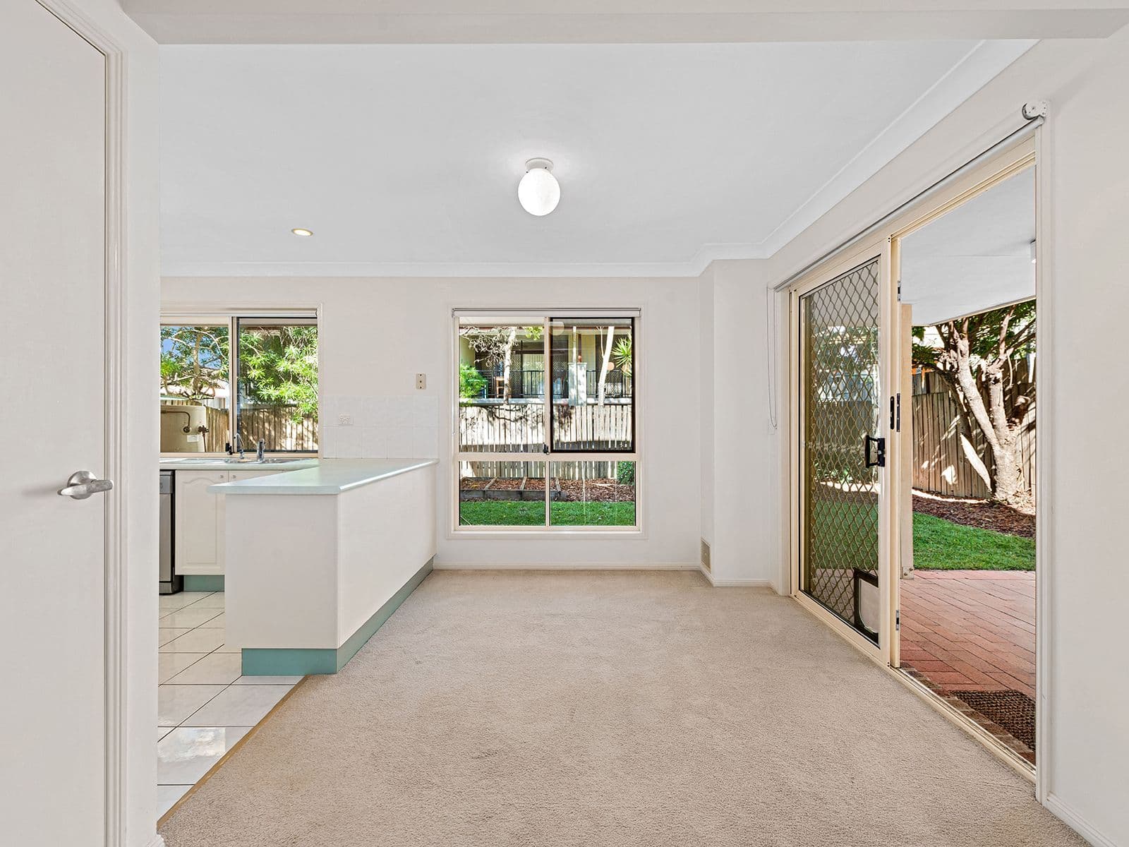 61 Nelson Street, Corinda QLD 4075, Corinda - Thumbnail 4