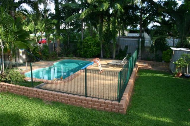 17 Sturges Street, HERMIT PARK QLD 4812, Hermit Park - Thumbnail 2