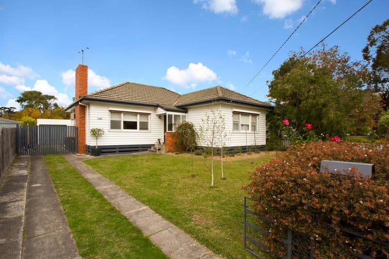 16 Sumersett Avenue, Oakleigh South VIC 3167, Oakleigh South - Image 1