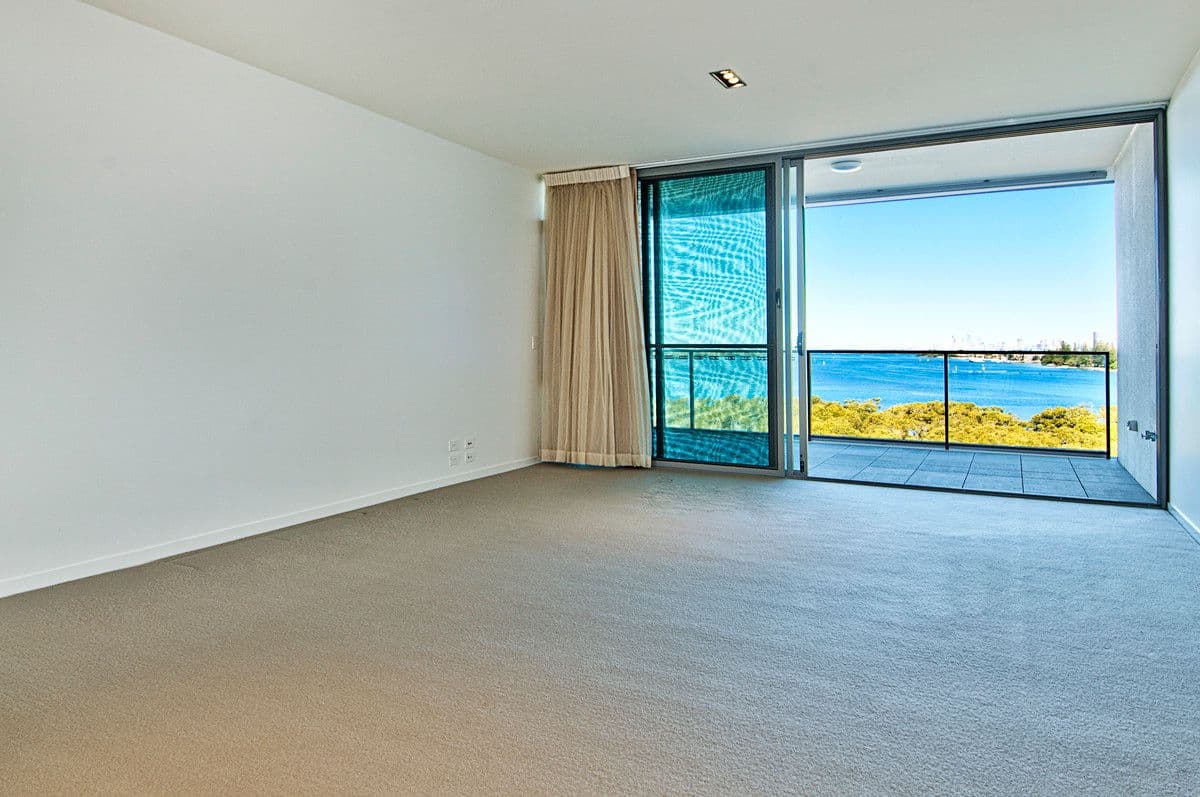 30602 Ephraim Island, PARADISE POINT QLD 4216, Paradise Point - Thumbnail 4