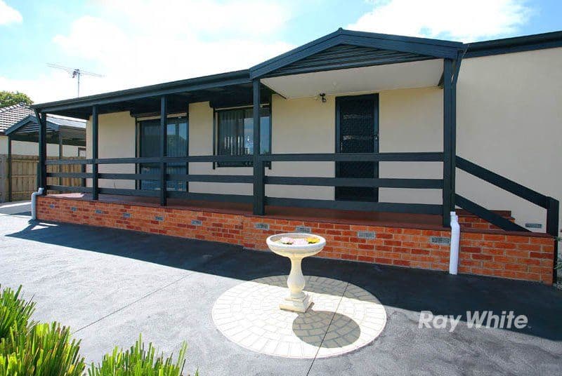 4 Hayes Road, HAMPTON PARK VIC 3976, Hampton Park - Thumbnail 2