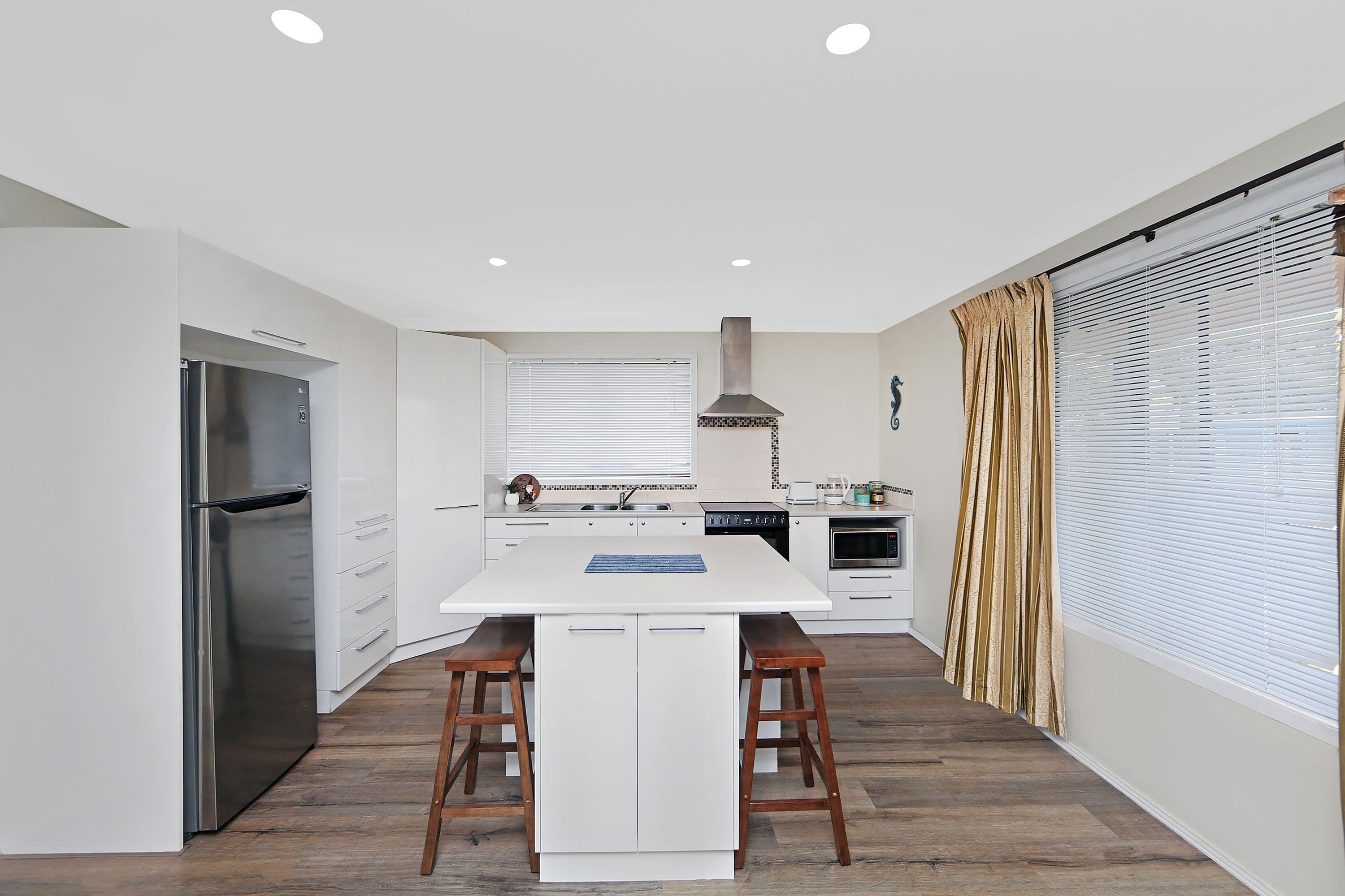28 Vales Road, Mannering Park - Thumbnail 2