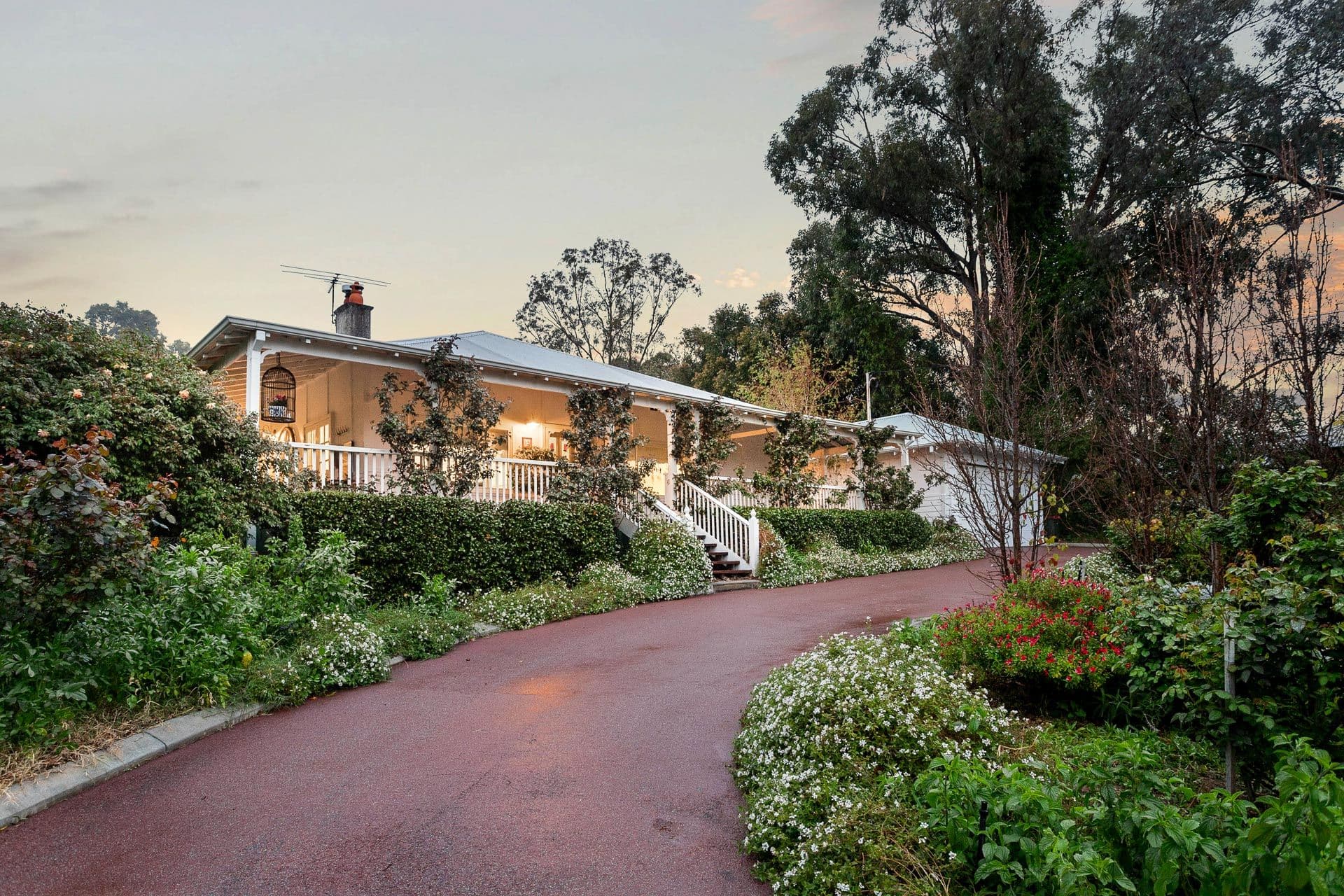 19 Alpine Road, Kalamunda WA 6076, Kalamunda - Thumbnail 2