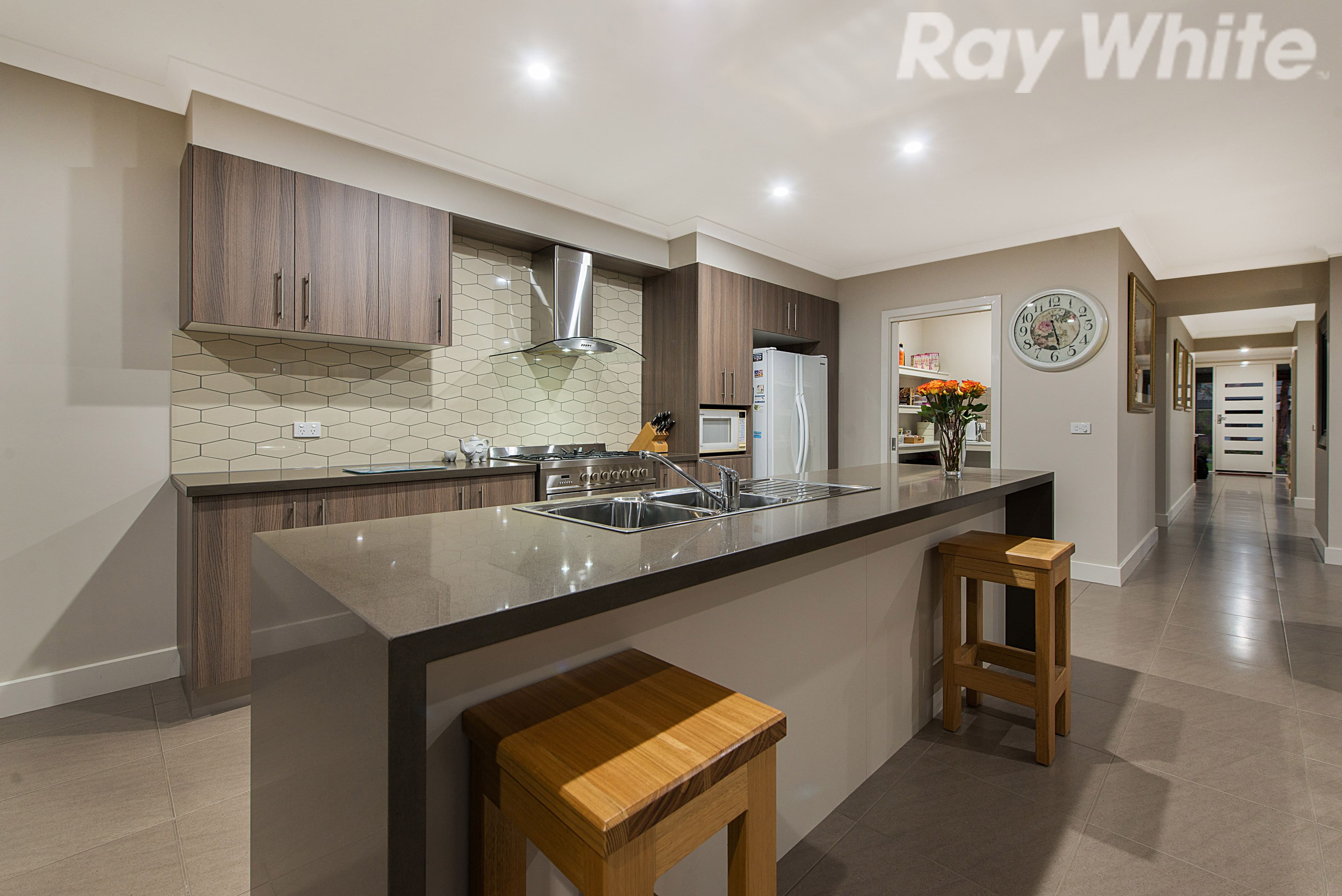 109 Harley Street North, Knoxfield VIC 3180, Knoxfield - Thumbnail 2