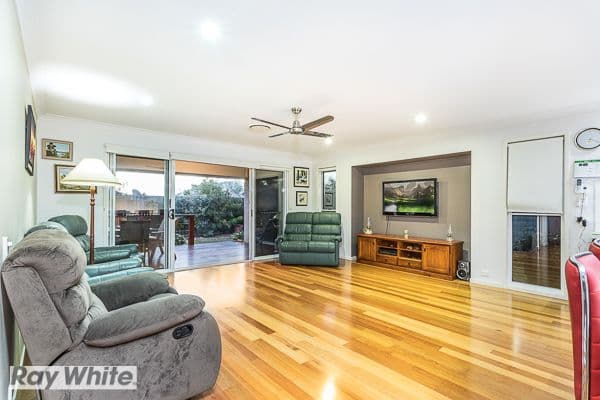 16 Lakeview Terrace, Murrumba Downs QLD 4503, Murrumba Downs - Thumbnail 4