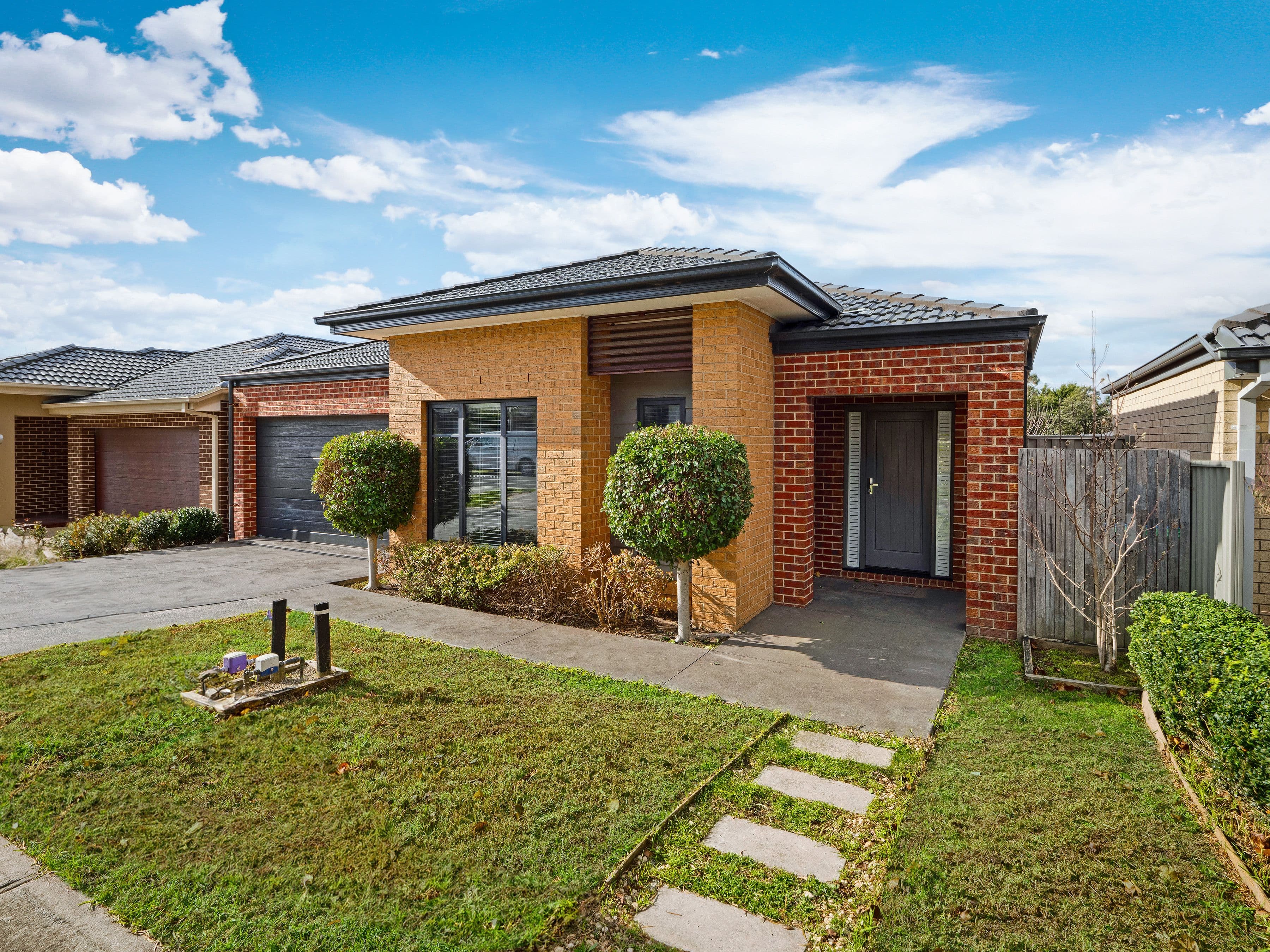 51 Fable Way, Cranbourne East VIC 3977, Cranbourne East - Thumbnail 2
