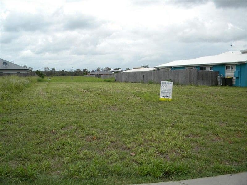 15 Seaway Parade, TOOGOOM QLD 4655, Toogoom - Thumbnail 2