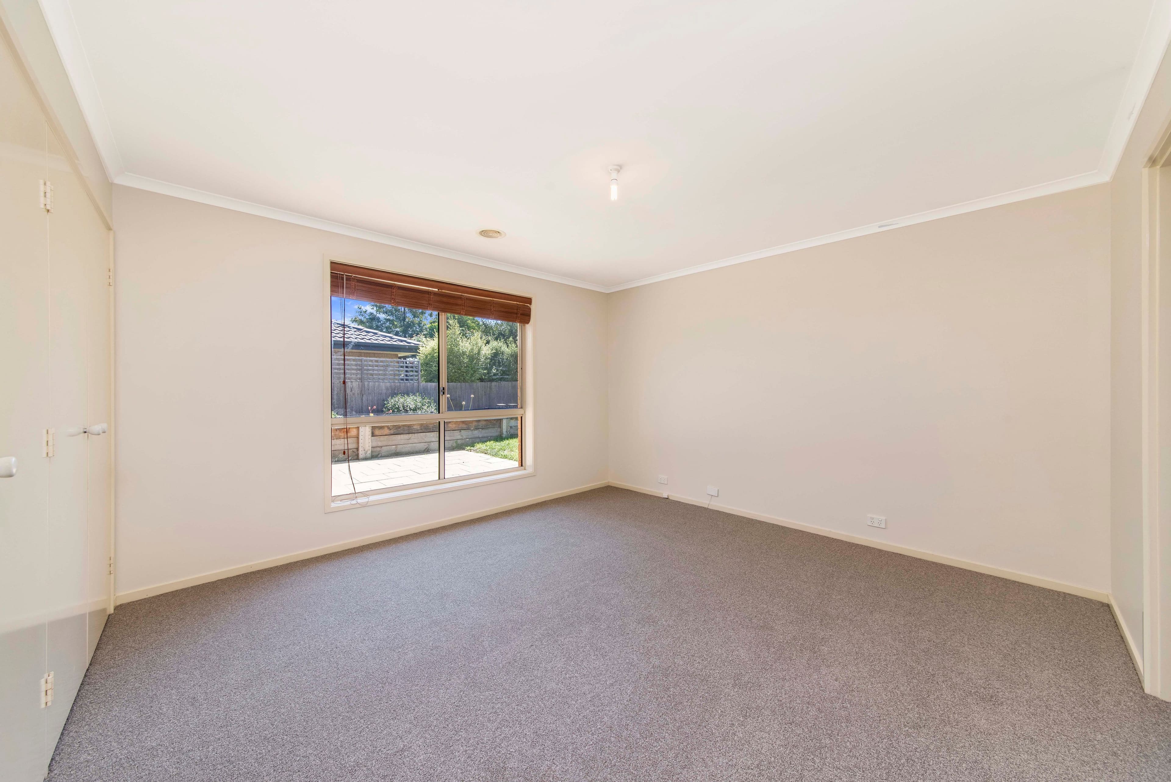 8 Fitton Close, Dunlop ACT 2615, Dunlop - Thumbnail 6