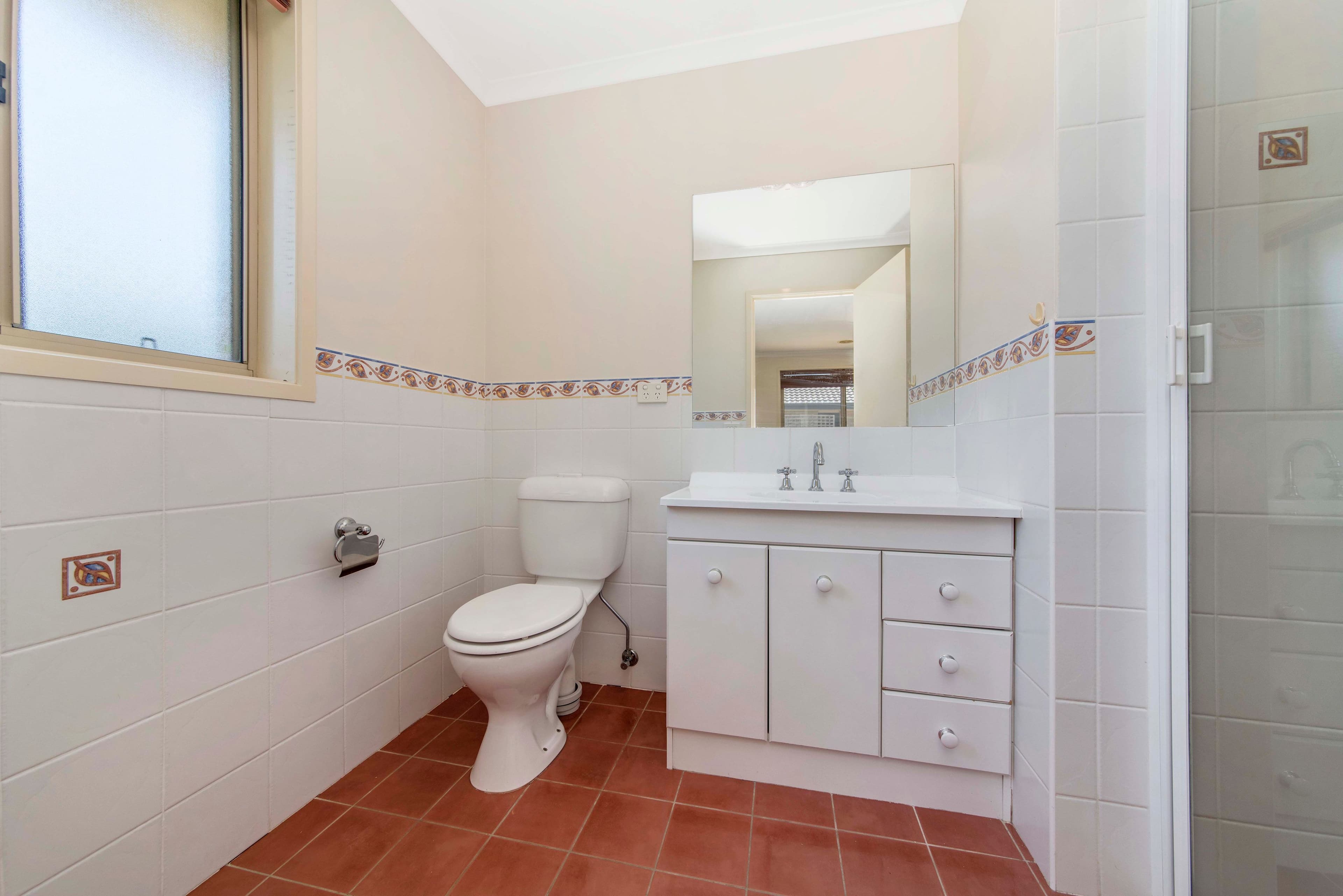 8 Fitton Close, Dunlop ACT 2615, Dunlop - Thumbnail 7