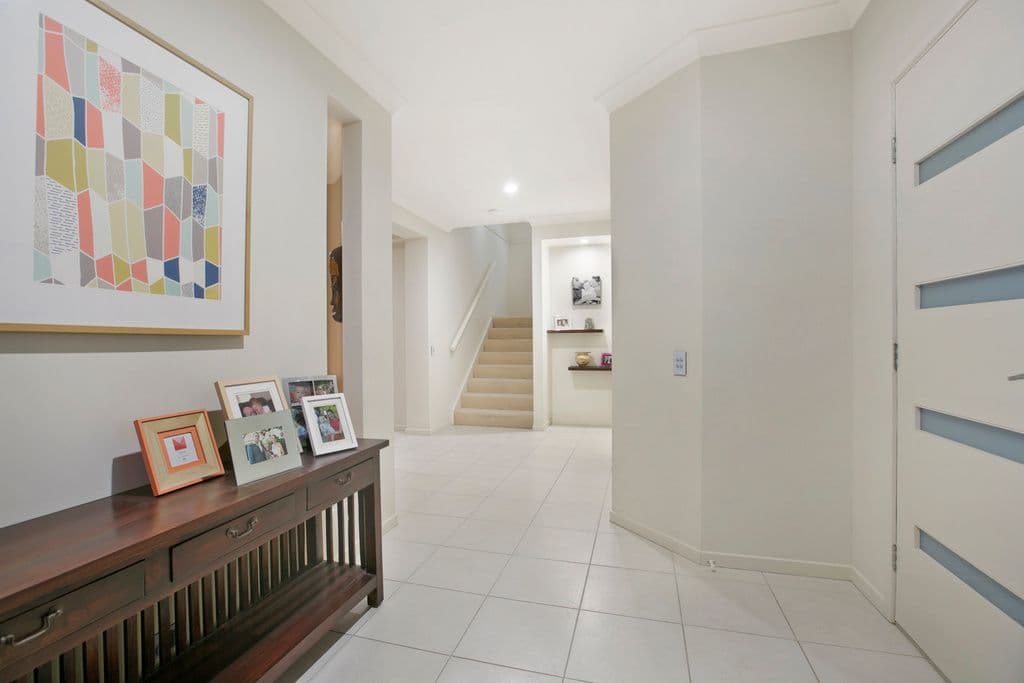 42 Ridgeview Street, Carindale QLD 4152, Carindale - Thumbnail 5