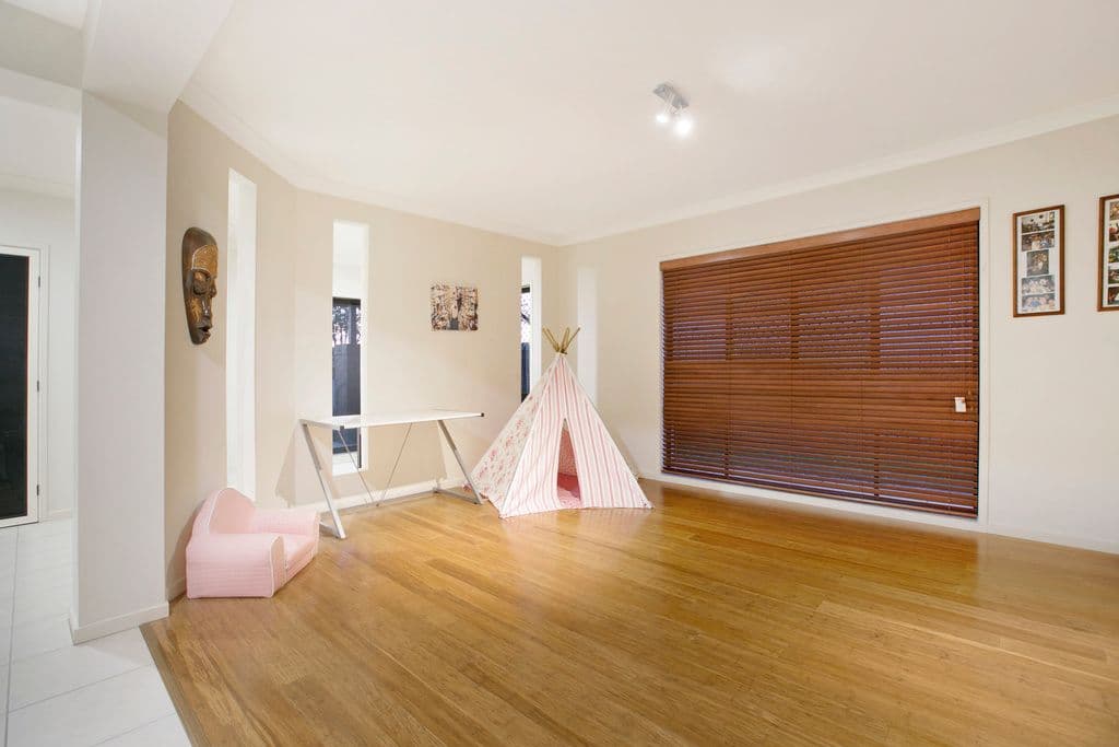 42 Ridgeview Street, Carindale QLD 4152, Carindale - Thumbnail 6