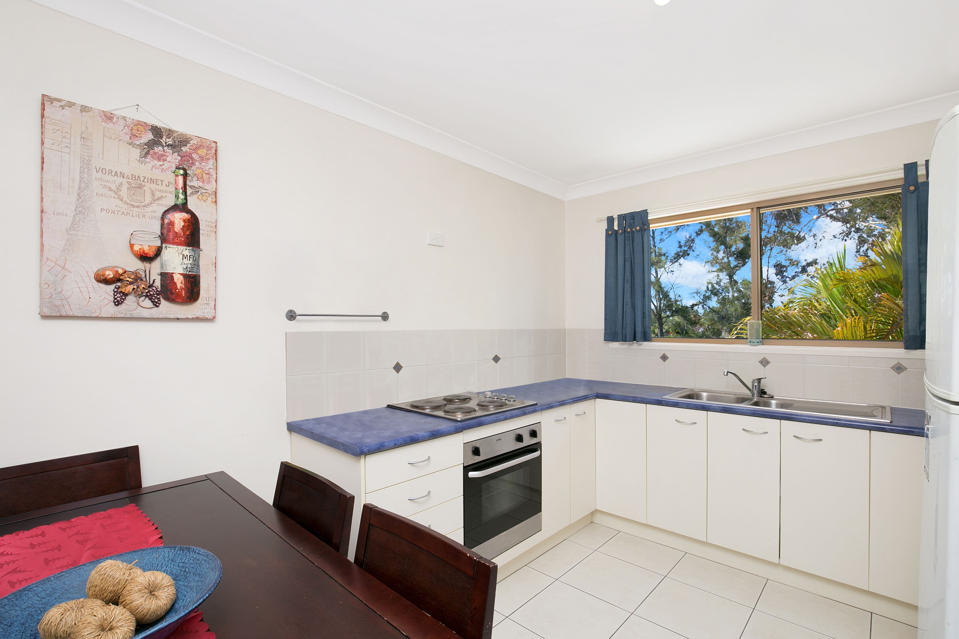 13 Haussman Court, Meadowbrook QLD 4131, Meadowbrook - Thumbnail 5