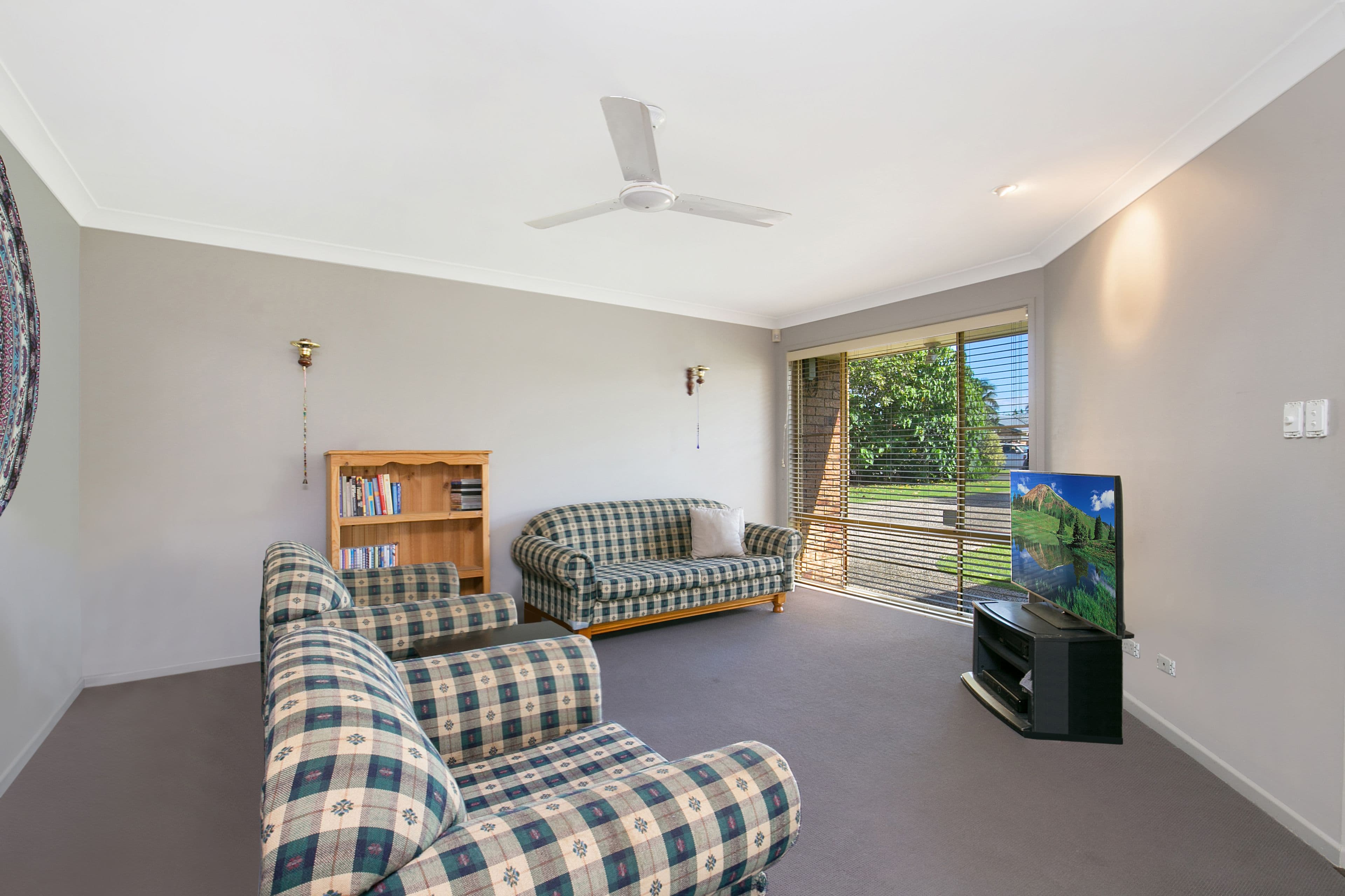 13 Haussman Court, Meadowbrook QLD 4131, Meadowbrook - Thumbnail 8